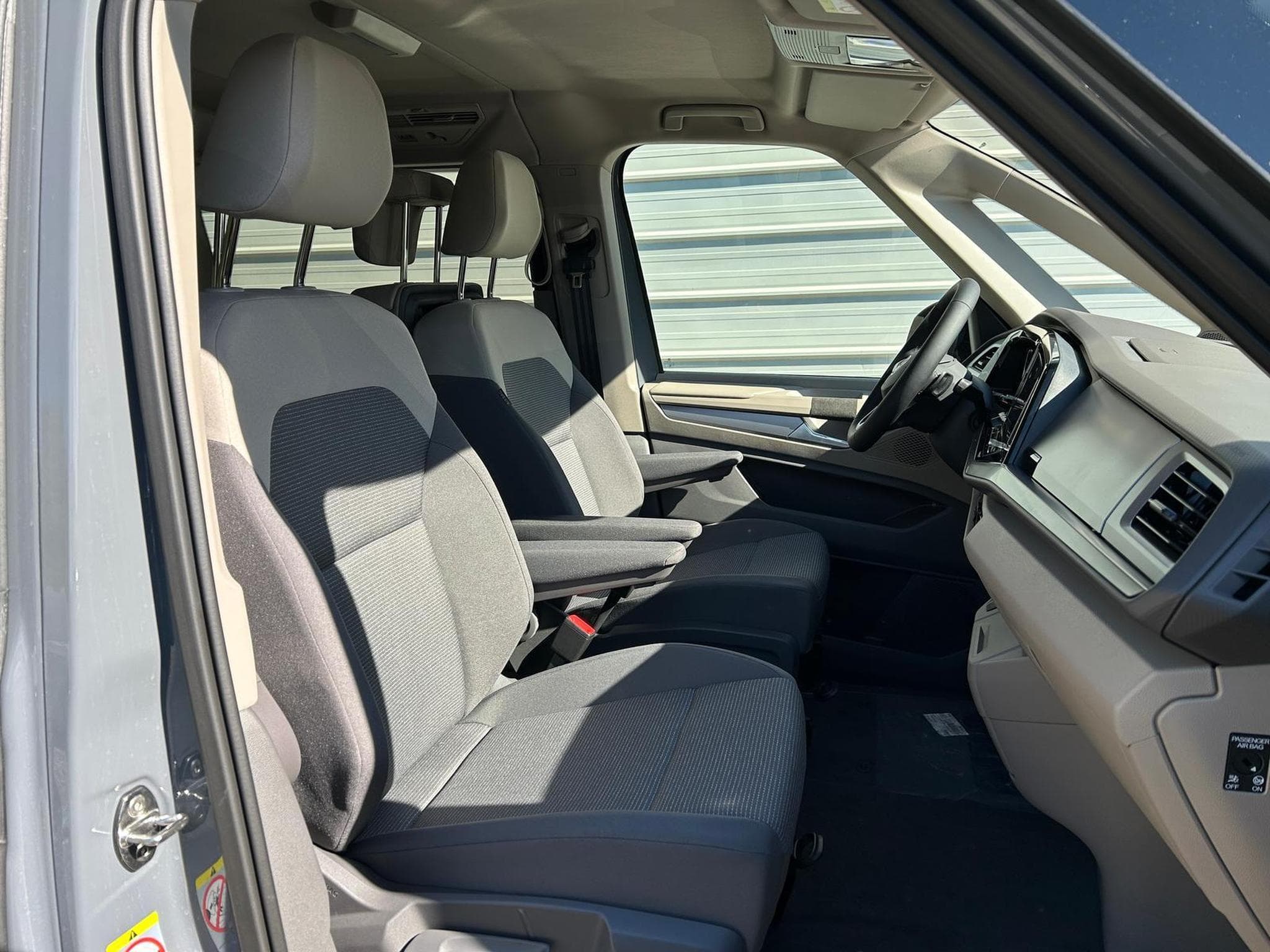 VW T7 Business (2026) - Photo 13