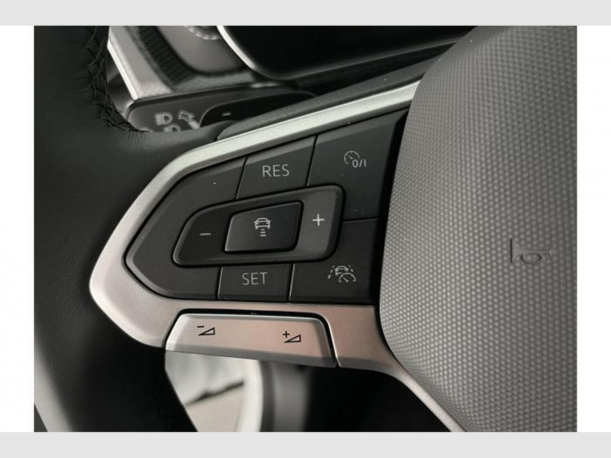 VW T-Cross New Edition R-Line (2026) - Foto 21