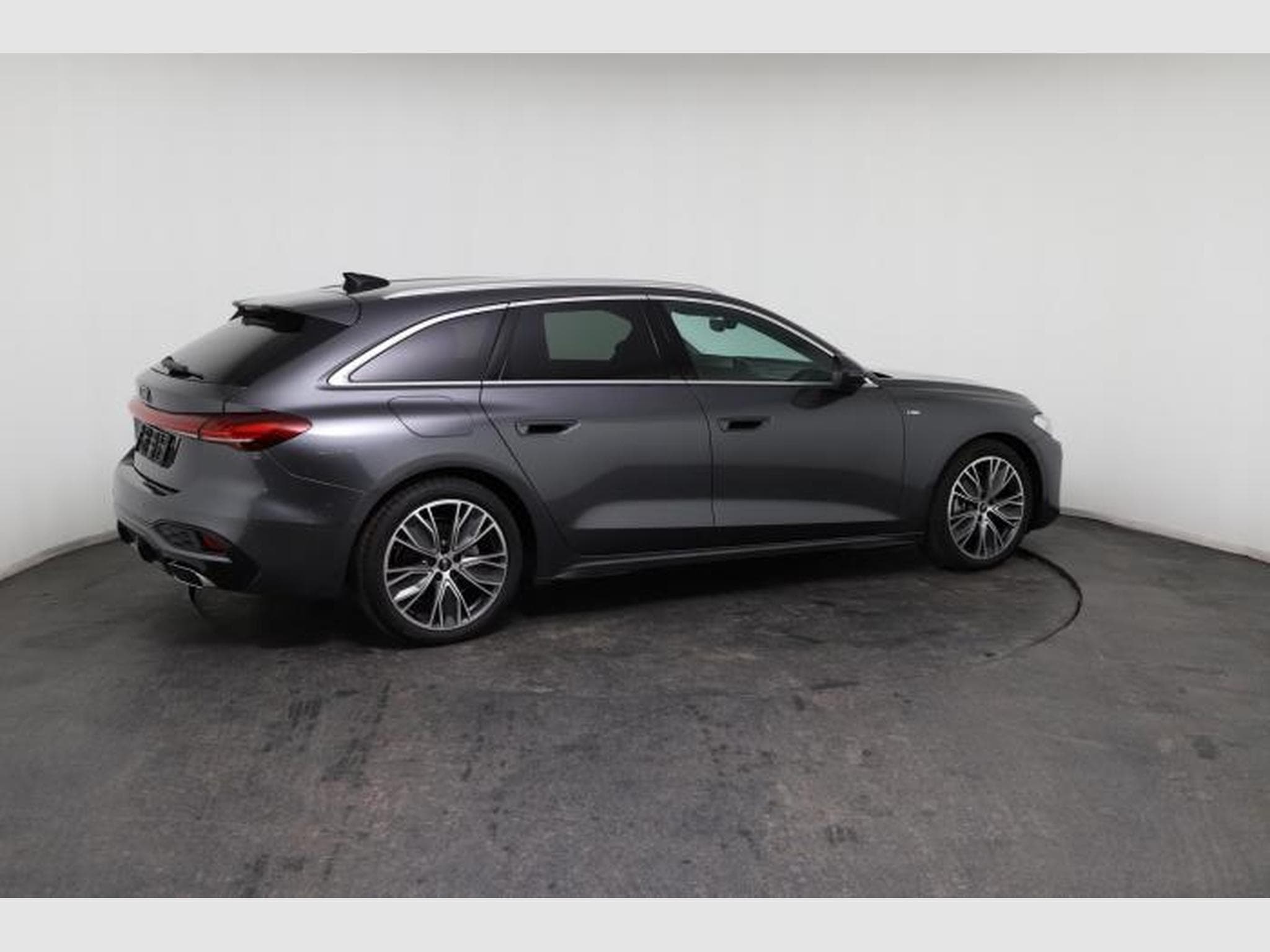 Audi A5 Avant 2.0 TFSI (2026) - Foto 8