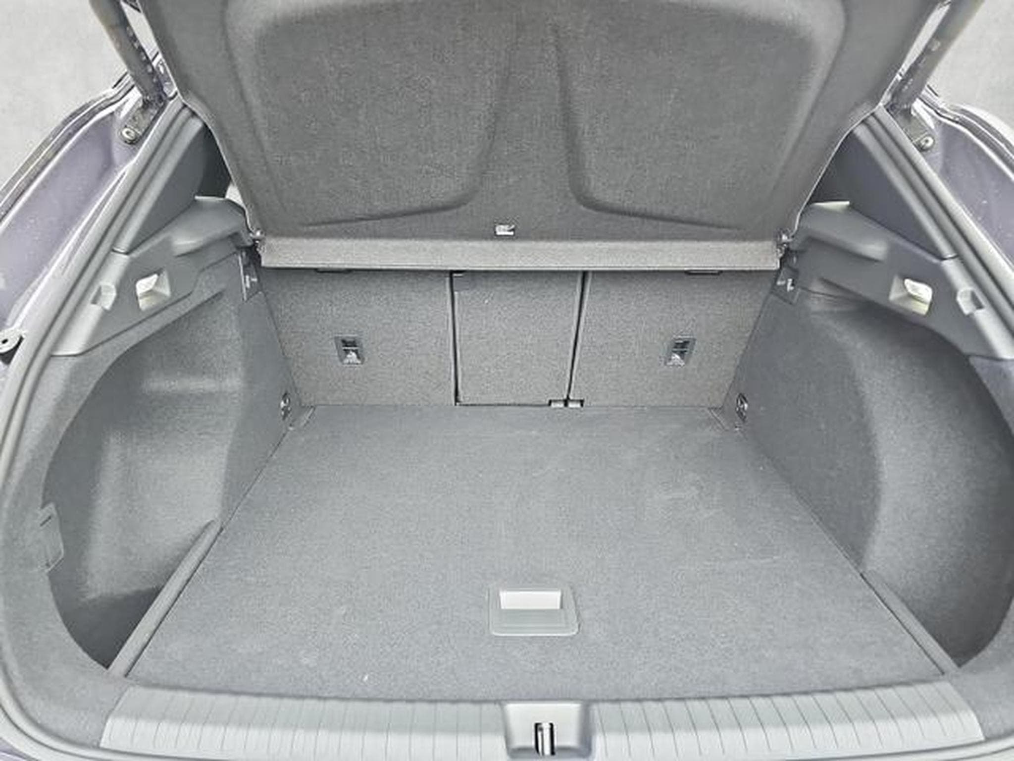 Cupra Terramar 1.5 eTSI 110 kW (2025) - Photo 14