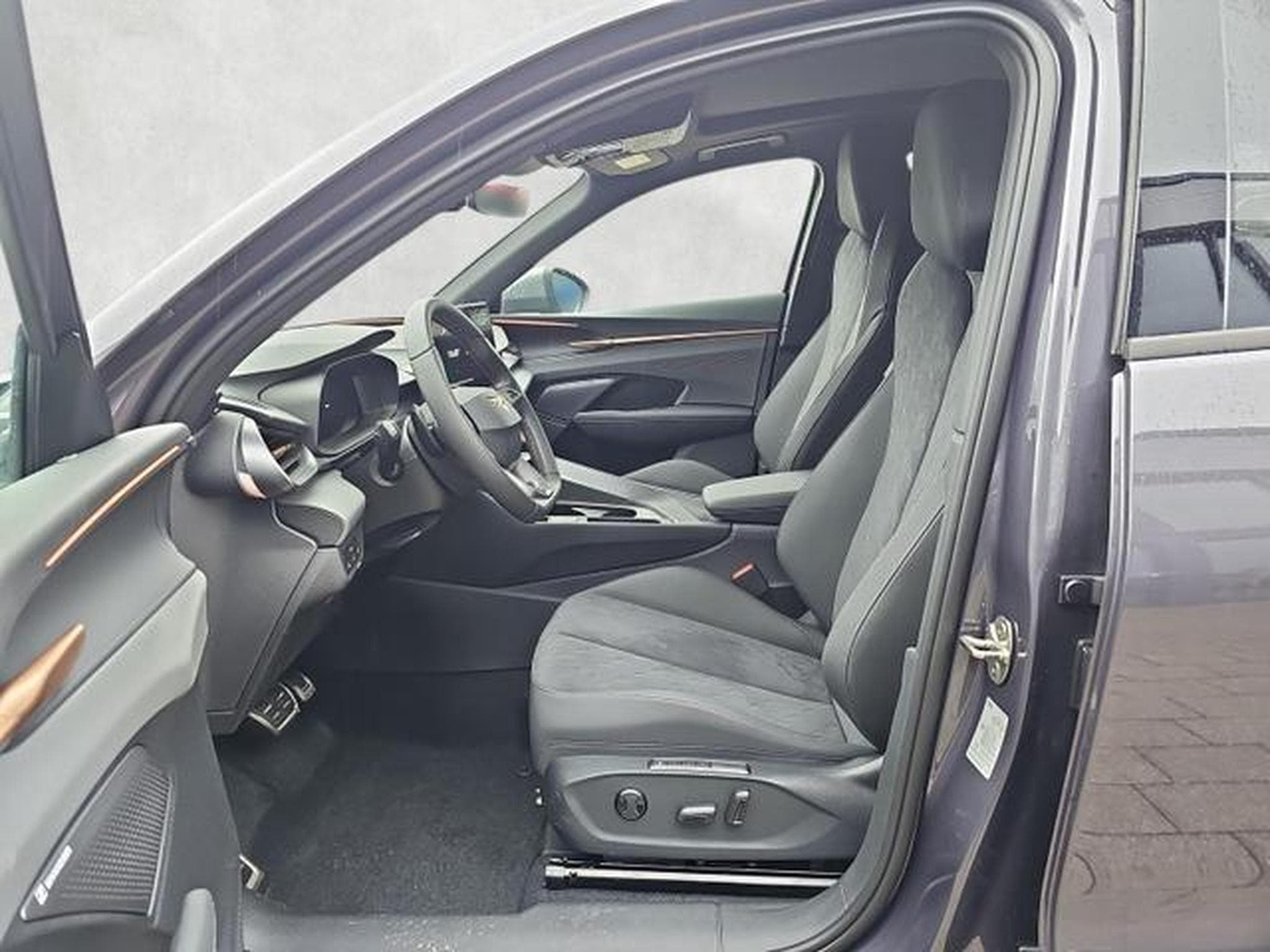 Cupra Terramar 1.5 eTSI 110 kW (2025) - Photo 9