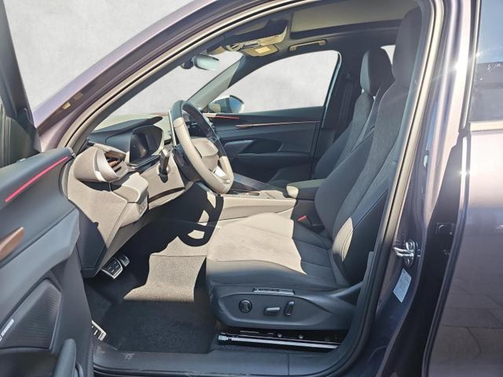 Cupra Terramar 1.5 eTSI 110 kW (2025) - Photo 9