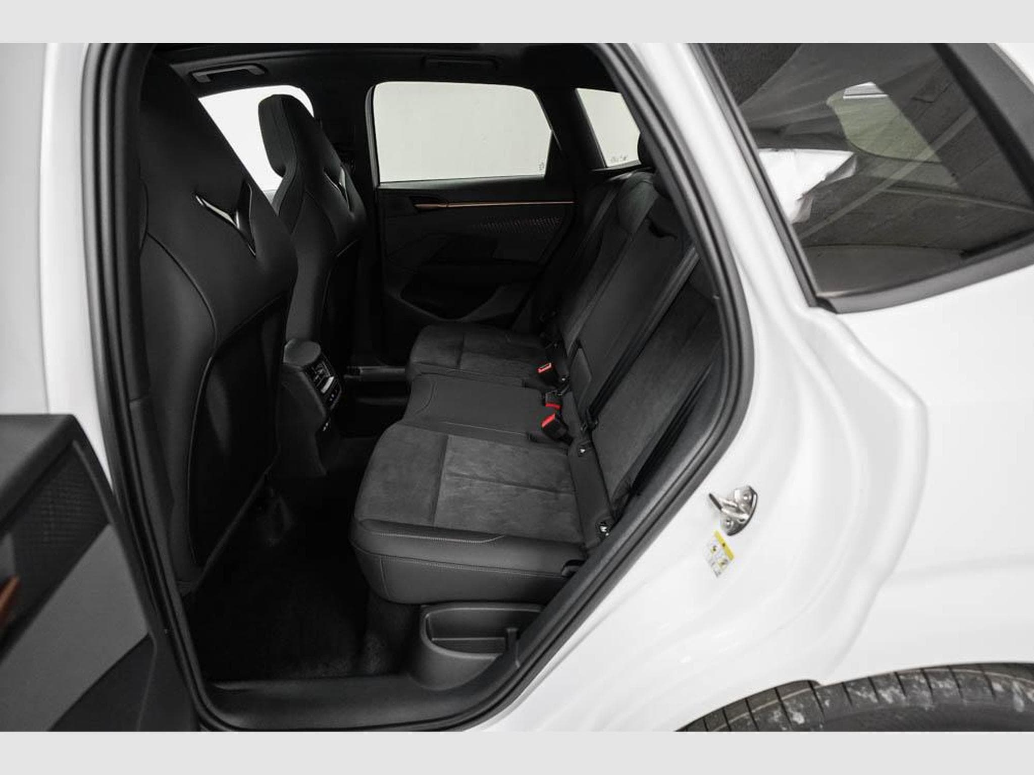 Cupra Terramar 2,0 TSI DSG (2025) - Photo 17