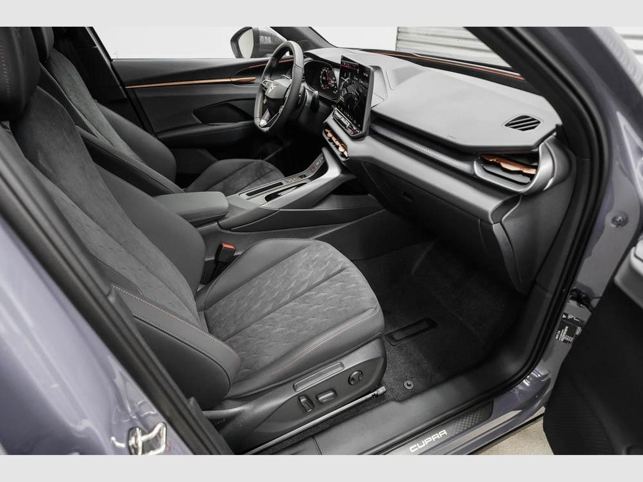 Cupra Terramar 2,0 TSI DSG (2025) - Photo 20