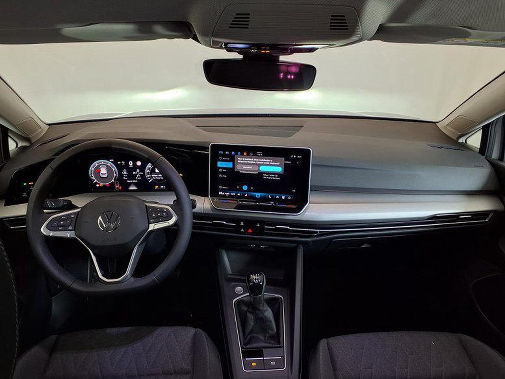 VW Golf Life Plus 1.5 TSI (2026) - Photo 11