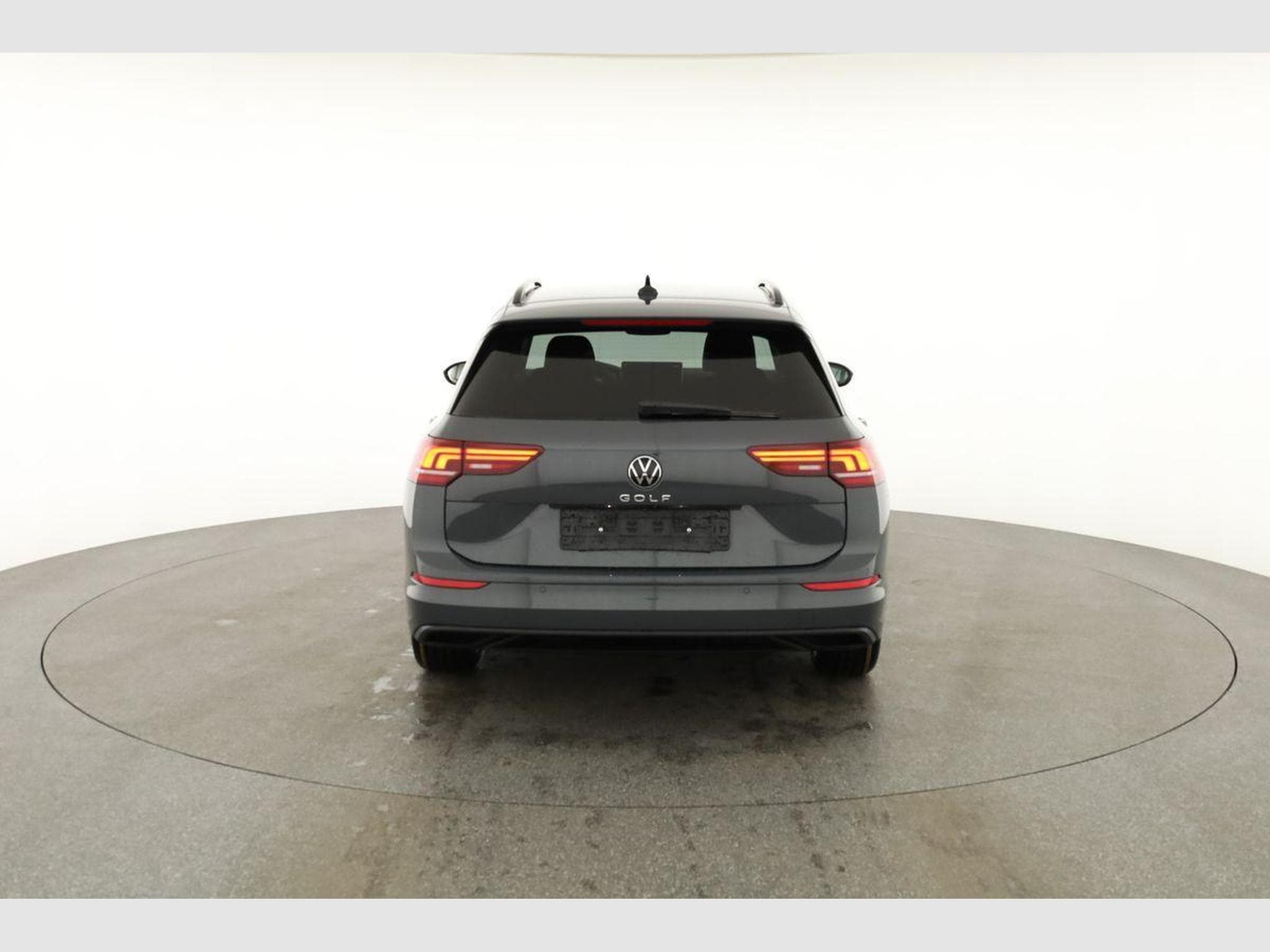 VW Golf Variant 1.5 TSI 110 kW Life (2026) - Photo 16