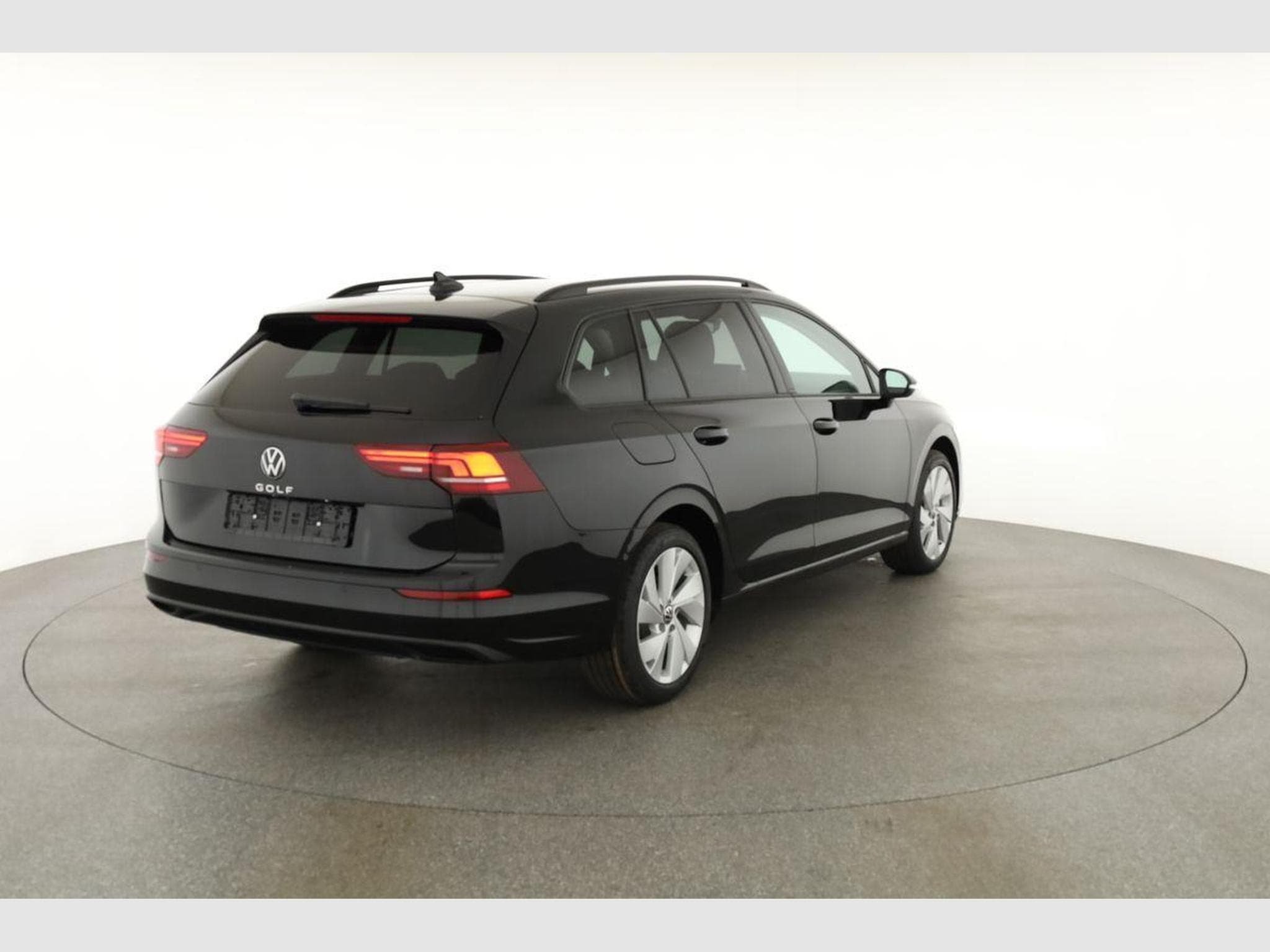 VW Golf Variant LIFE (2026) - Foto 18