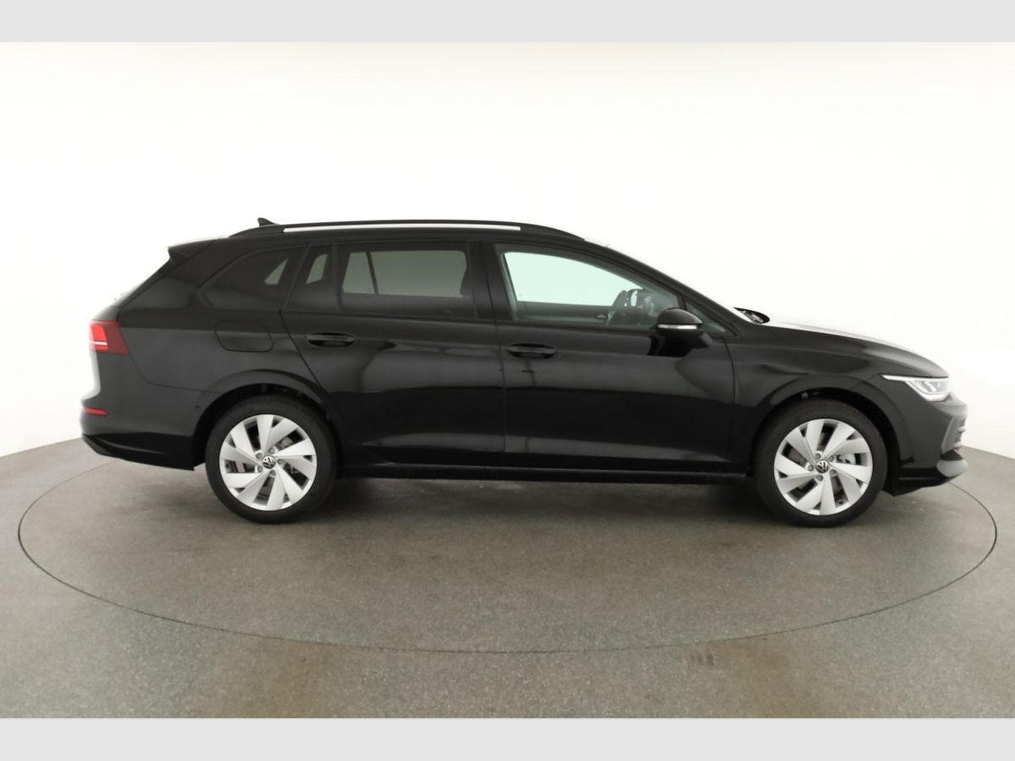 VW Golf Variant LIFE (2026) - Foto 22