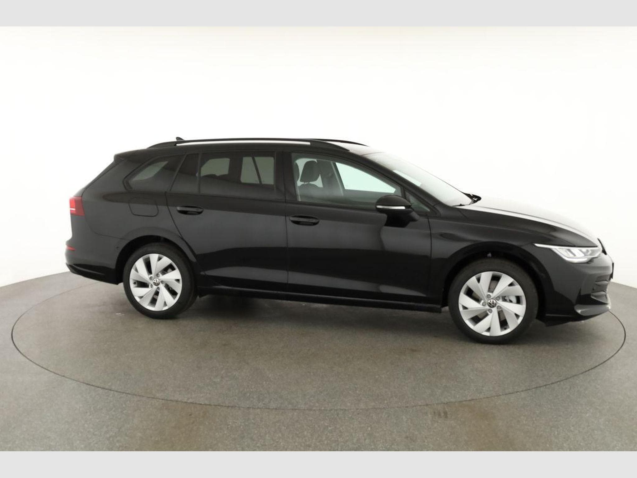 VW Golf Variant LIFE (2026) - Foto 23