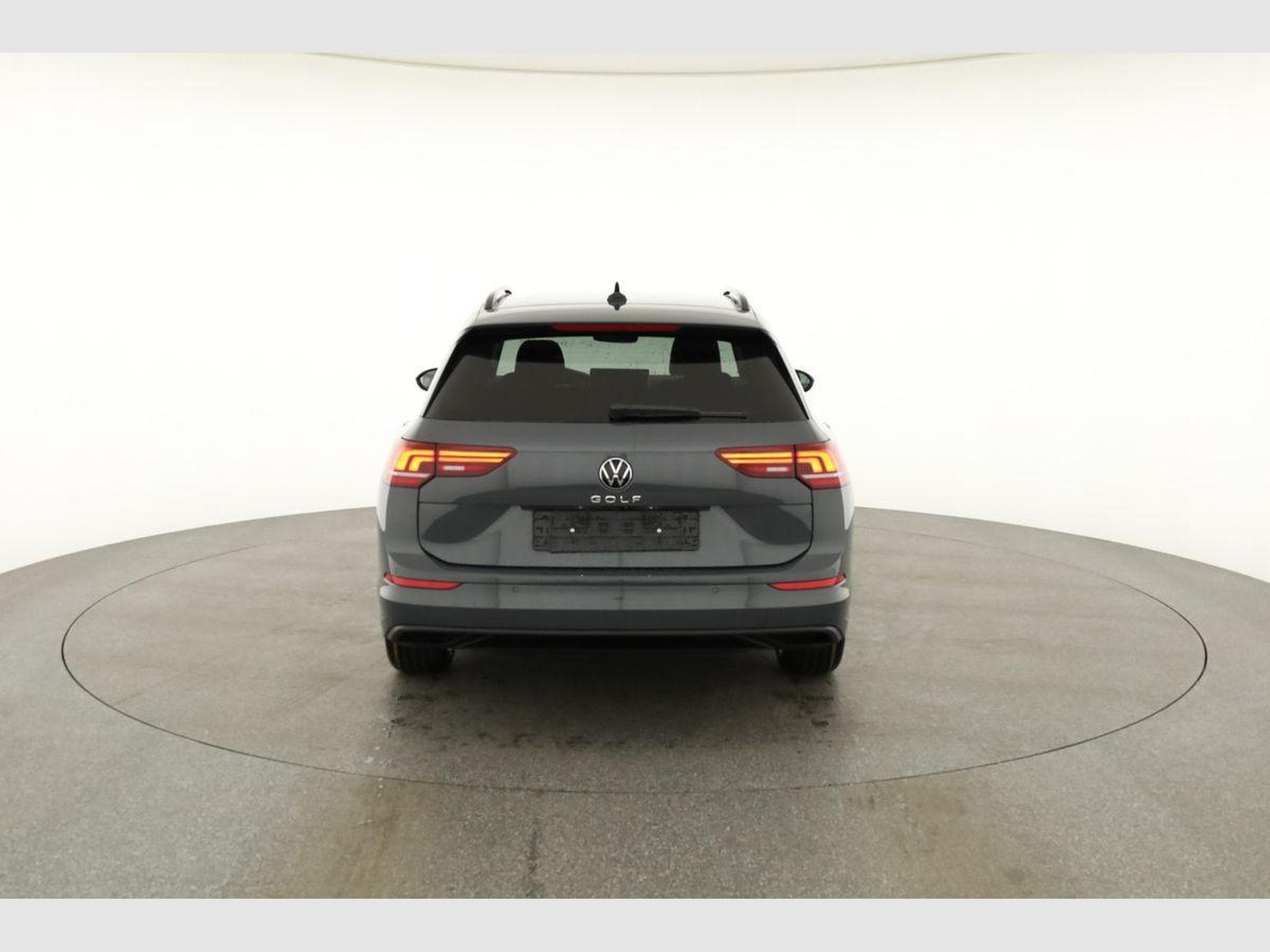 VW Golf Variant VIII 2.0 (2026) - Photo 14