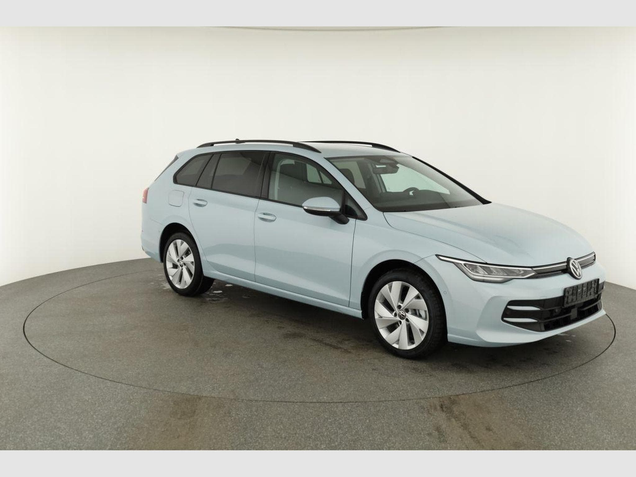 VW Golf Variant VIII 2.0 (2026) - Photo 23