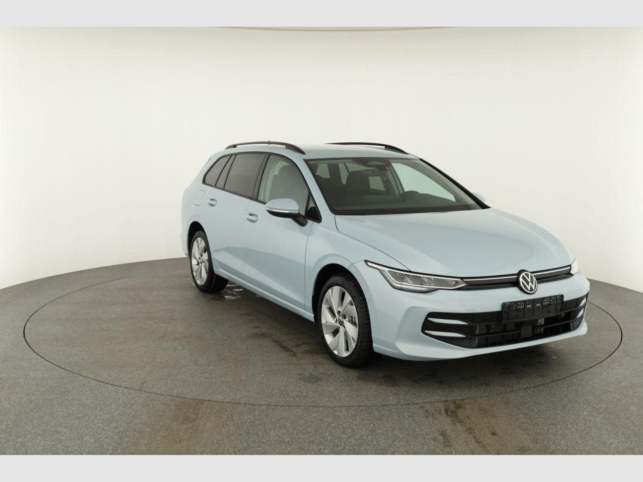 VW Golf Variant VIII 2.0 (2026) - Photo 24