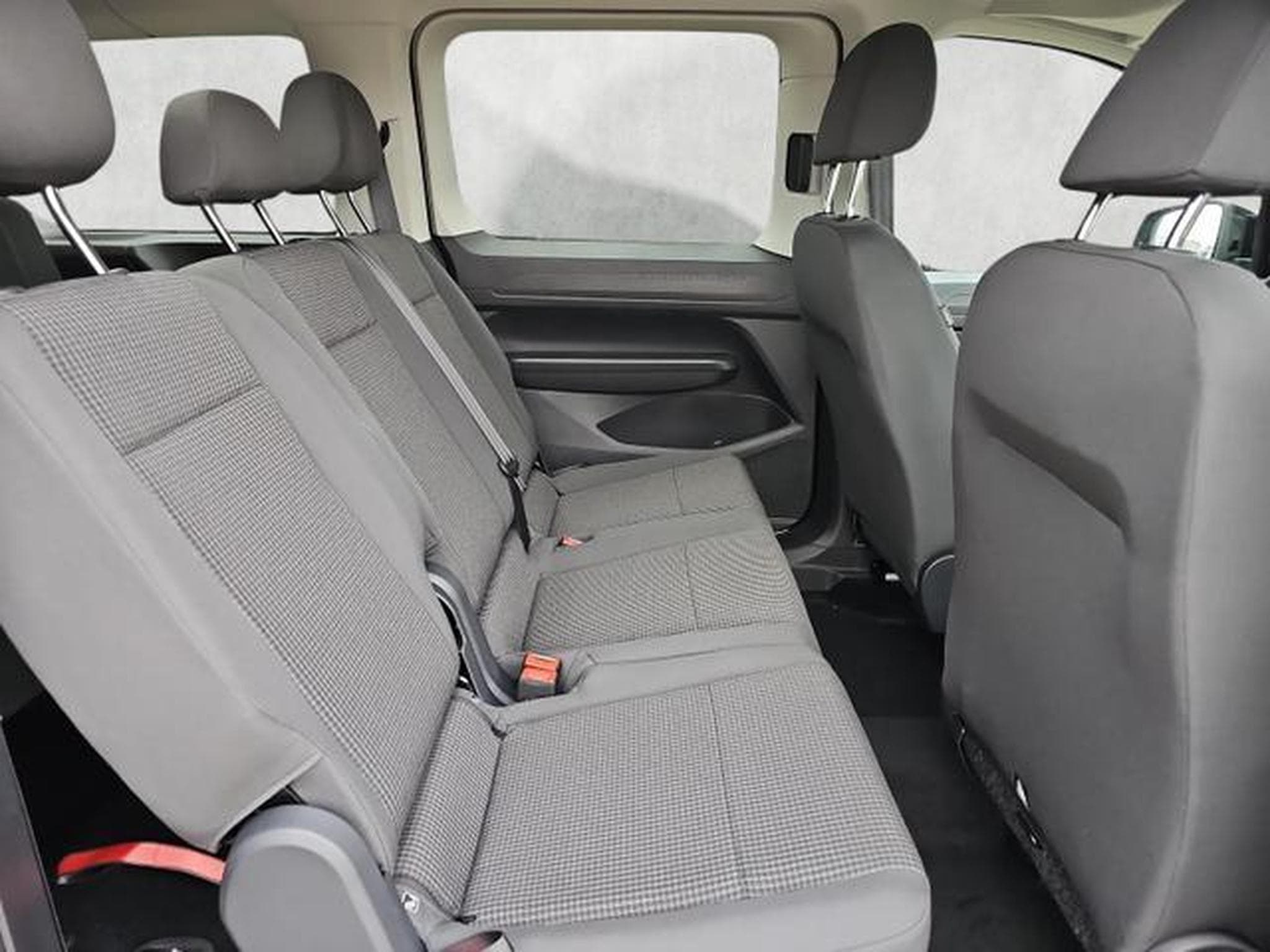 VW Caddy Basis (2026) - Photo 13