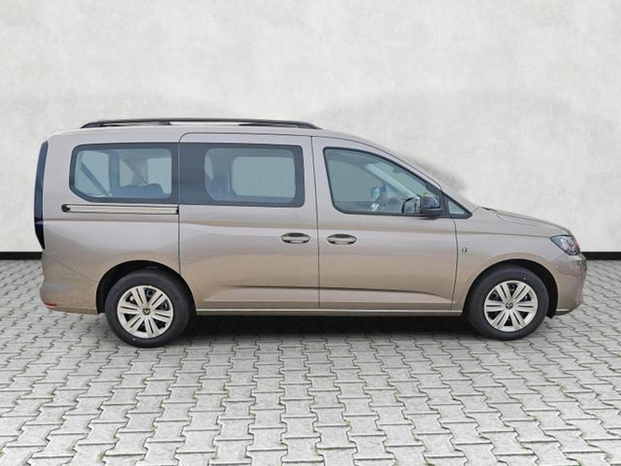 VW Caddy Basis Maxi (2026) - Foto 8