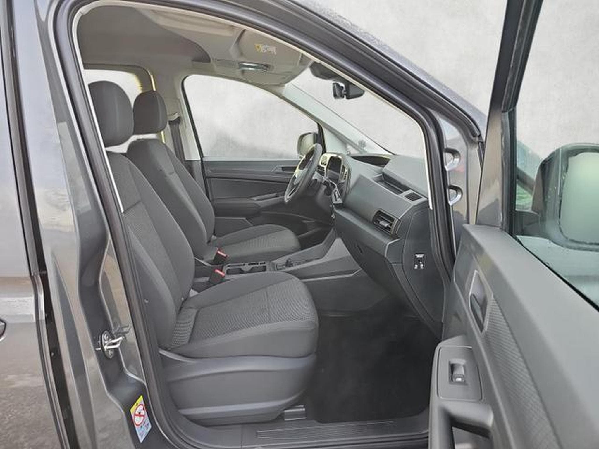 VW Caddy Basis Maxi (2026) - Foto 10