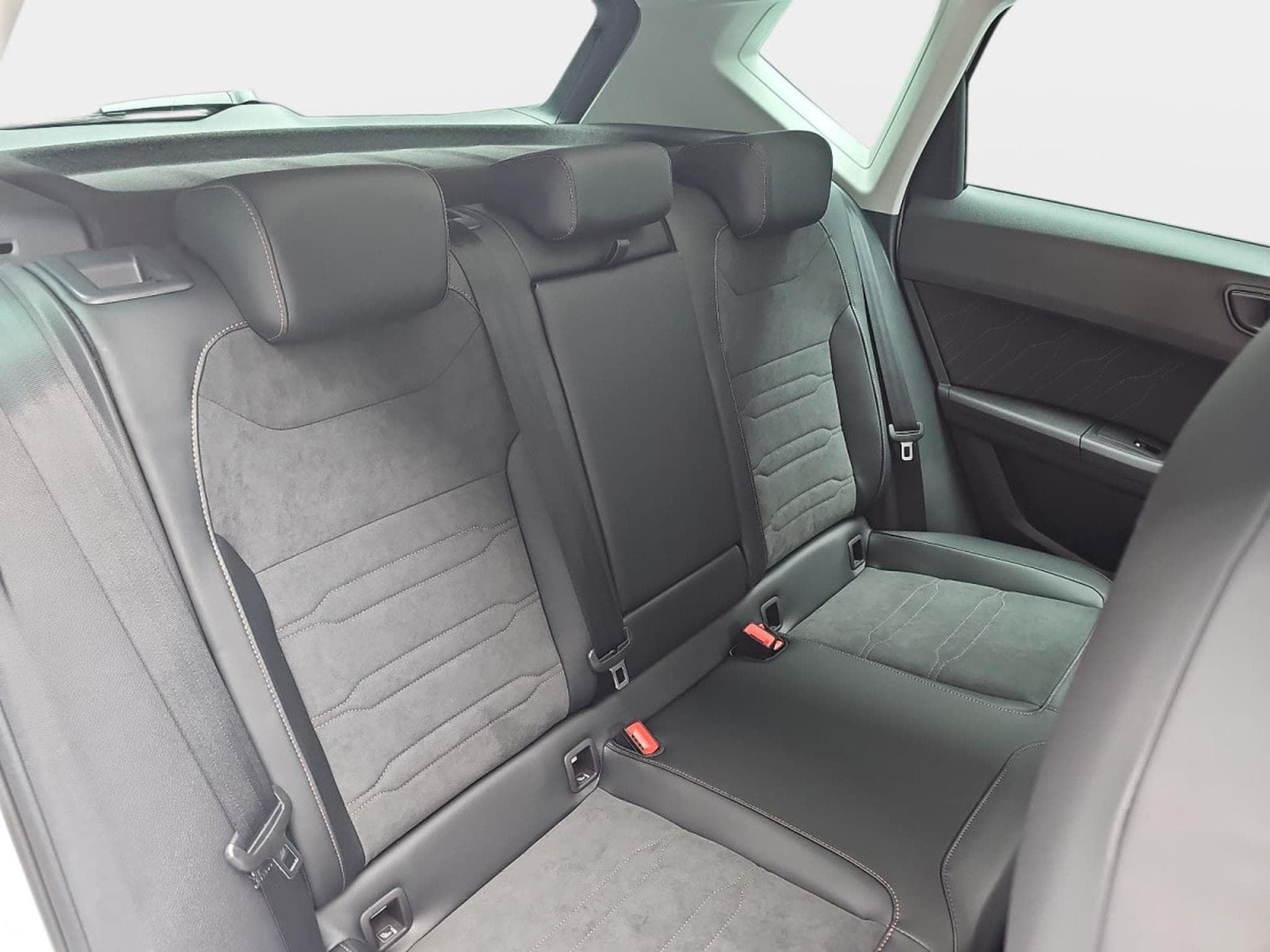 Cupra Ateca 2.0 TSi DSG 190 (2026) - Foto 11