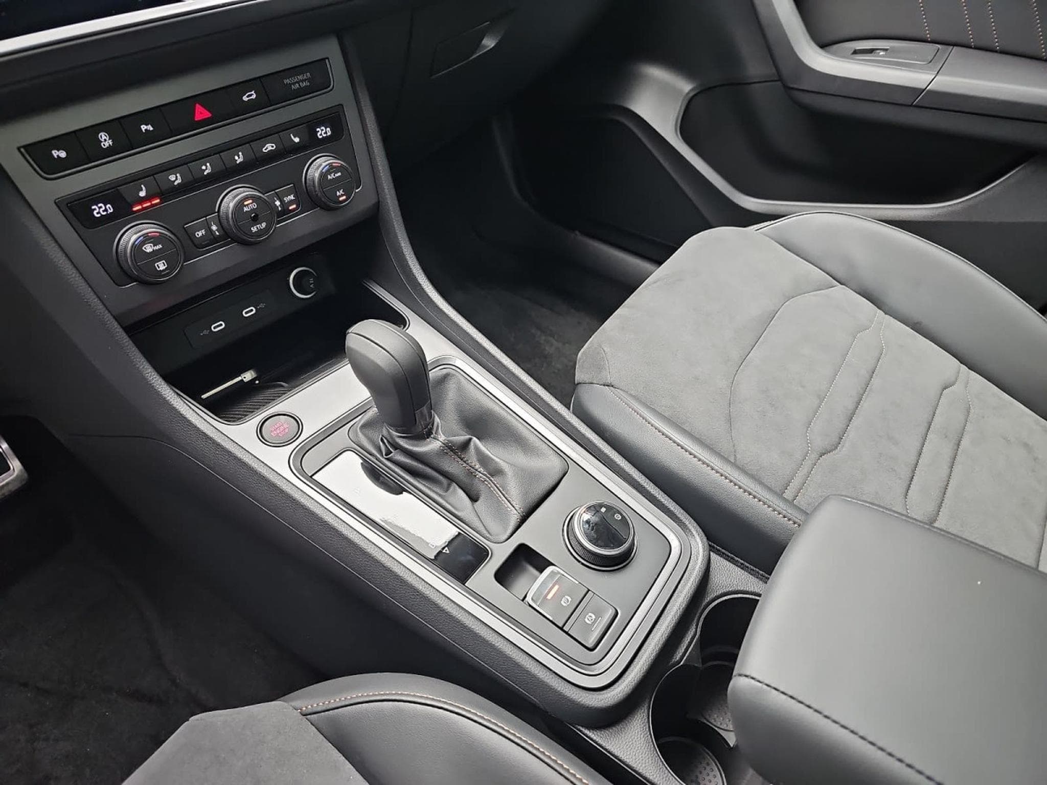 Cupra Ateca 2.0 TSi DSG 190 (2026) - Foto 7