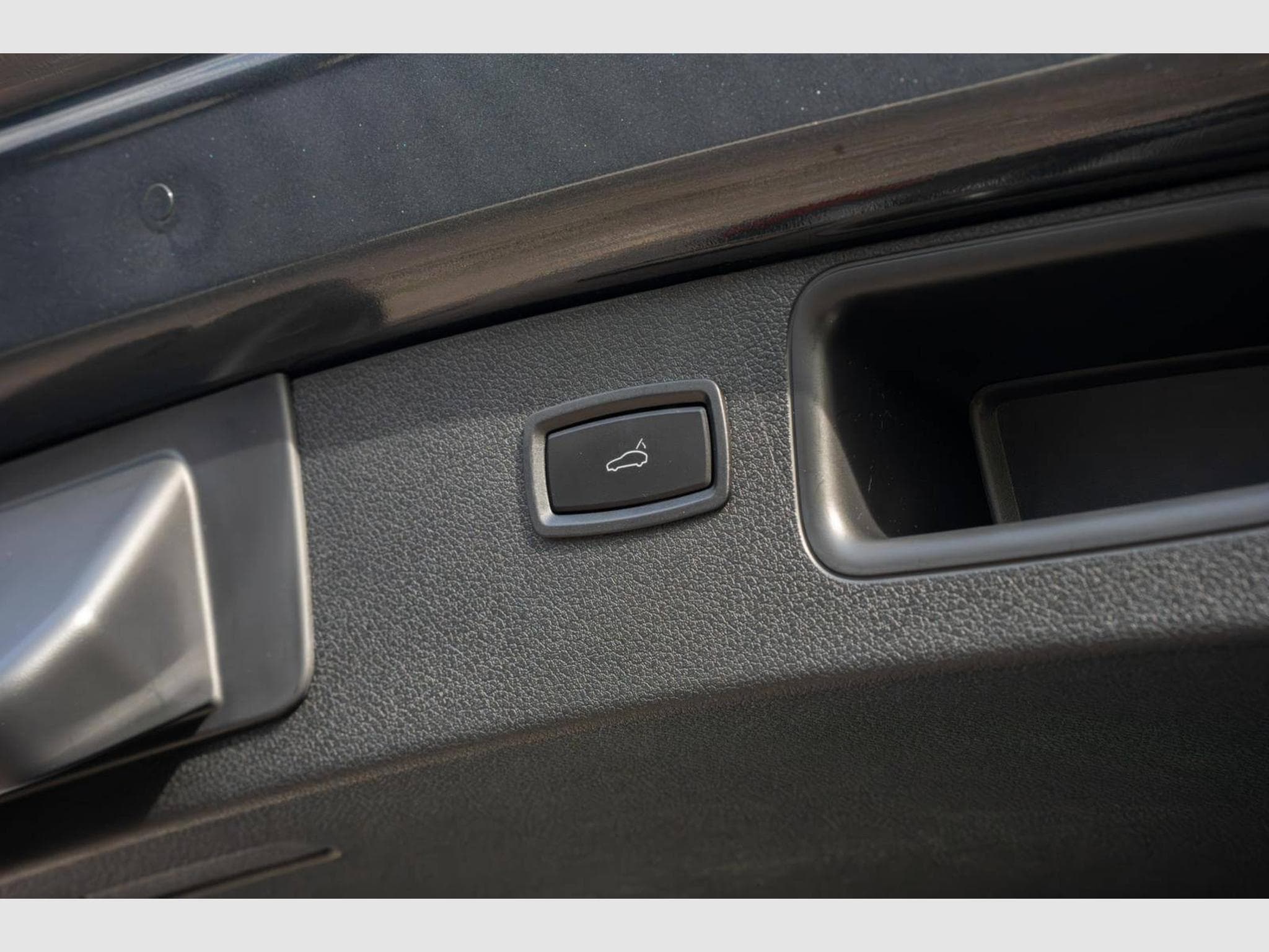 Porsche Macan S 3.0 V6 354ch – suivi 100% Porsche, très belle configuratio (2019) - Photo 46