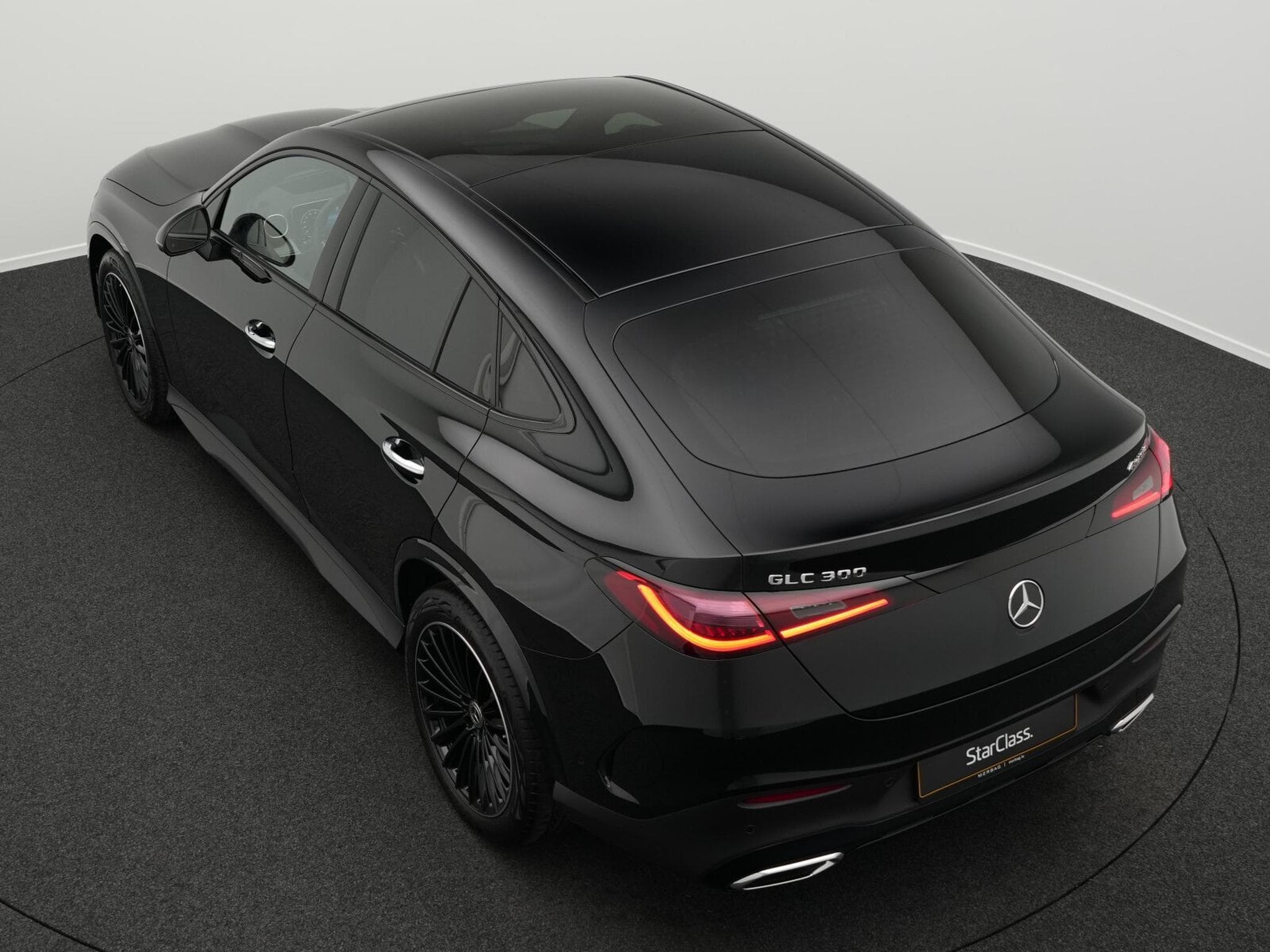 Mercedes GLC 300 4MATIC Coupé Digital+Pano+Night+360° (2024) - Foto 11