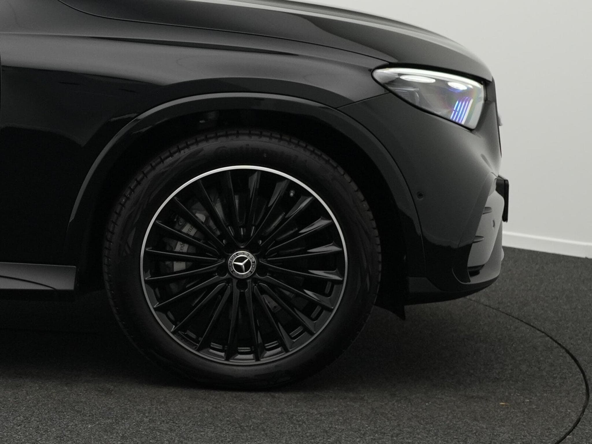 Mercedes GLC 300 4MATIC Coupé Digital+Pano+Night+360° (2024) - Foto 6