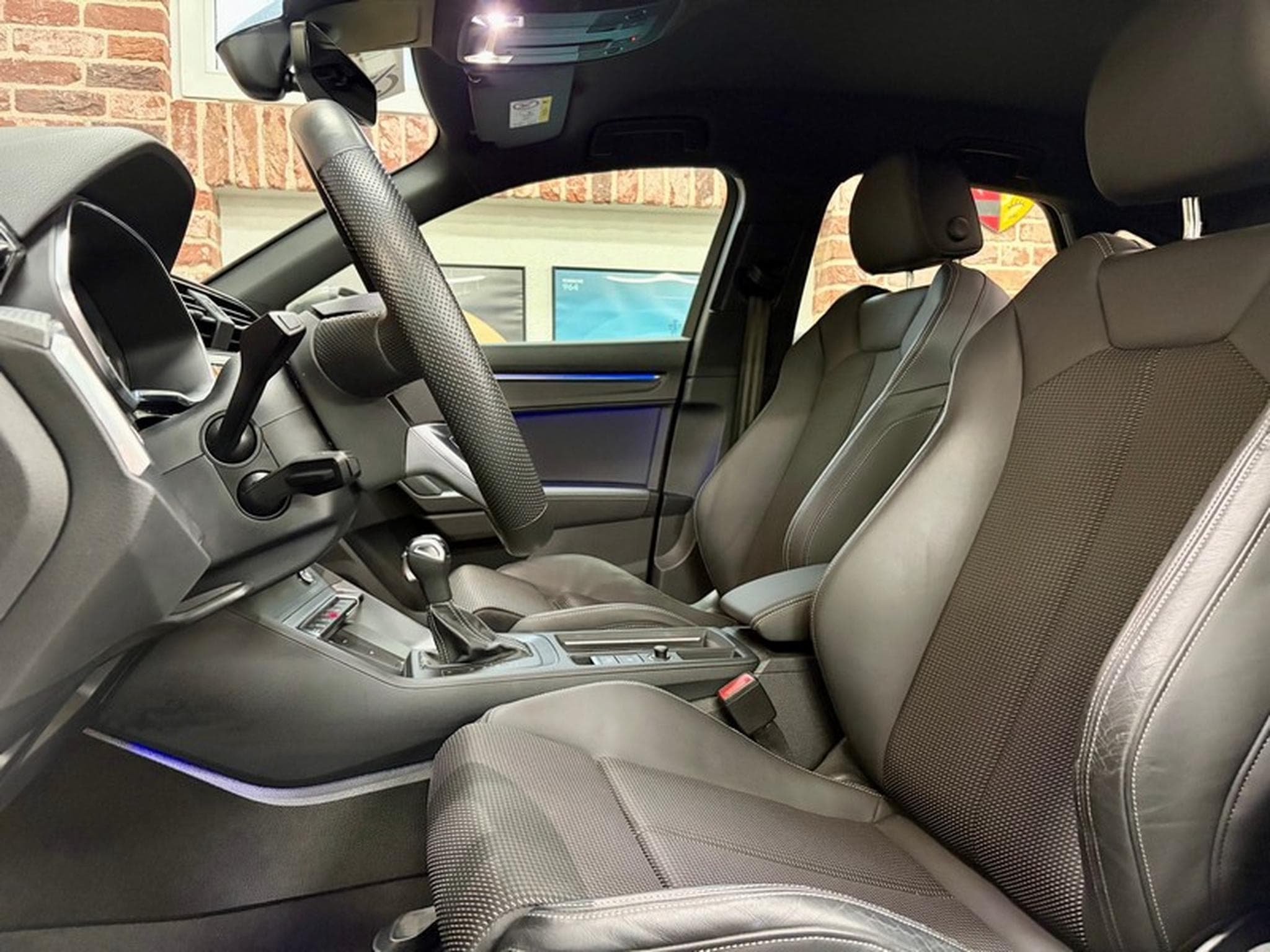 Audi Q3 Q3 Sportback 1.5 TFSi 150cv Auto S-LINE (2023) - Foto 5