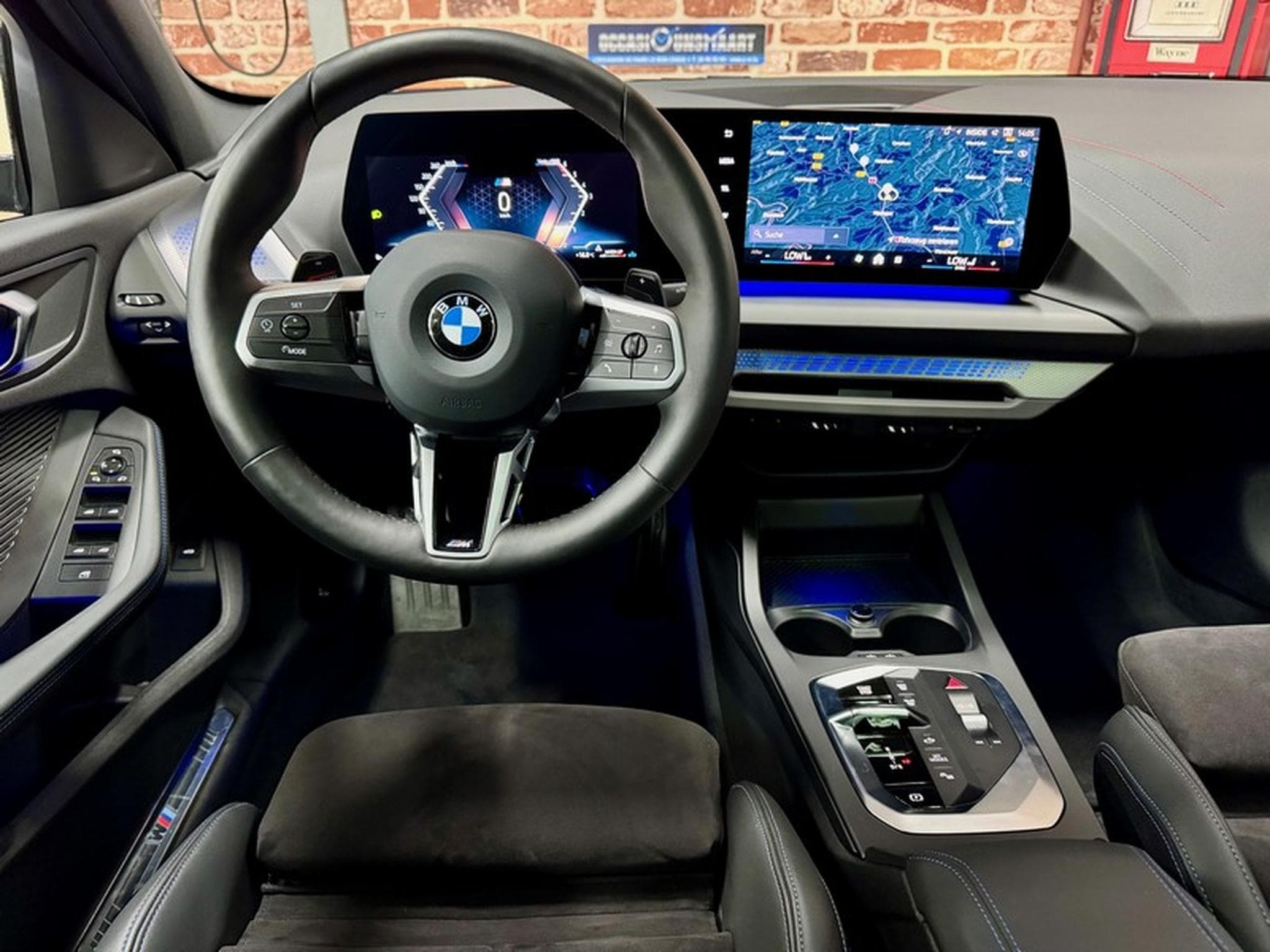 BMW 120 120dA 2.0 163cv Auto M-SPORT (New Model) (2025) - Foto 4