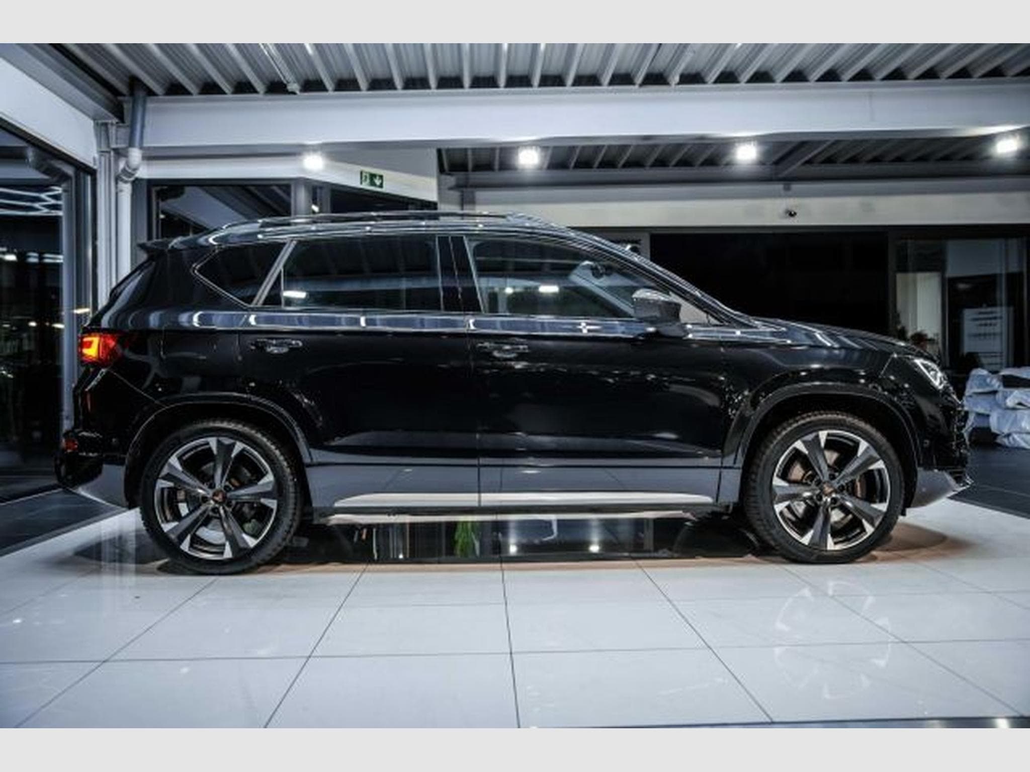 Cupra Ateca Ateca VZ 2.0 TSI DSG 4Drive Beats NAVI RFK LED (2024) - Photo 7