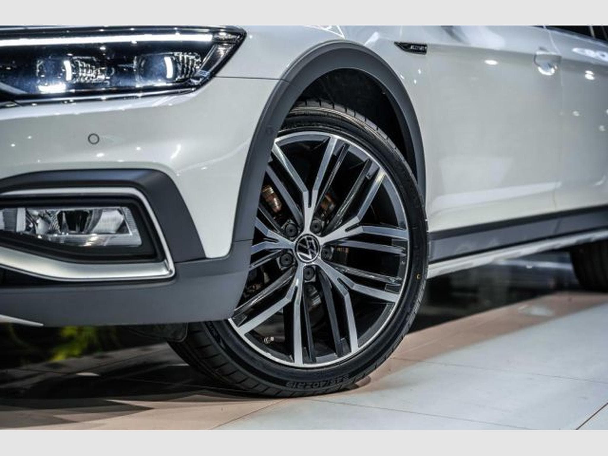 VW Passat Passat Alltrack 2.0 TDI DSG 4M AHK Head-up STHZG (2022) - Photo 3