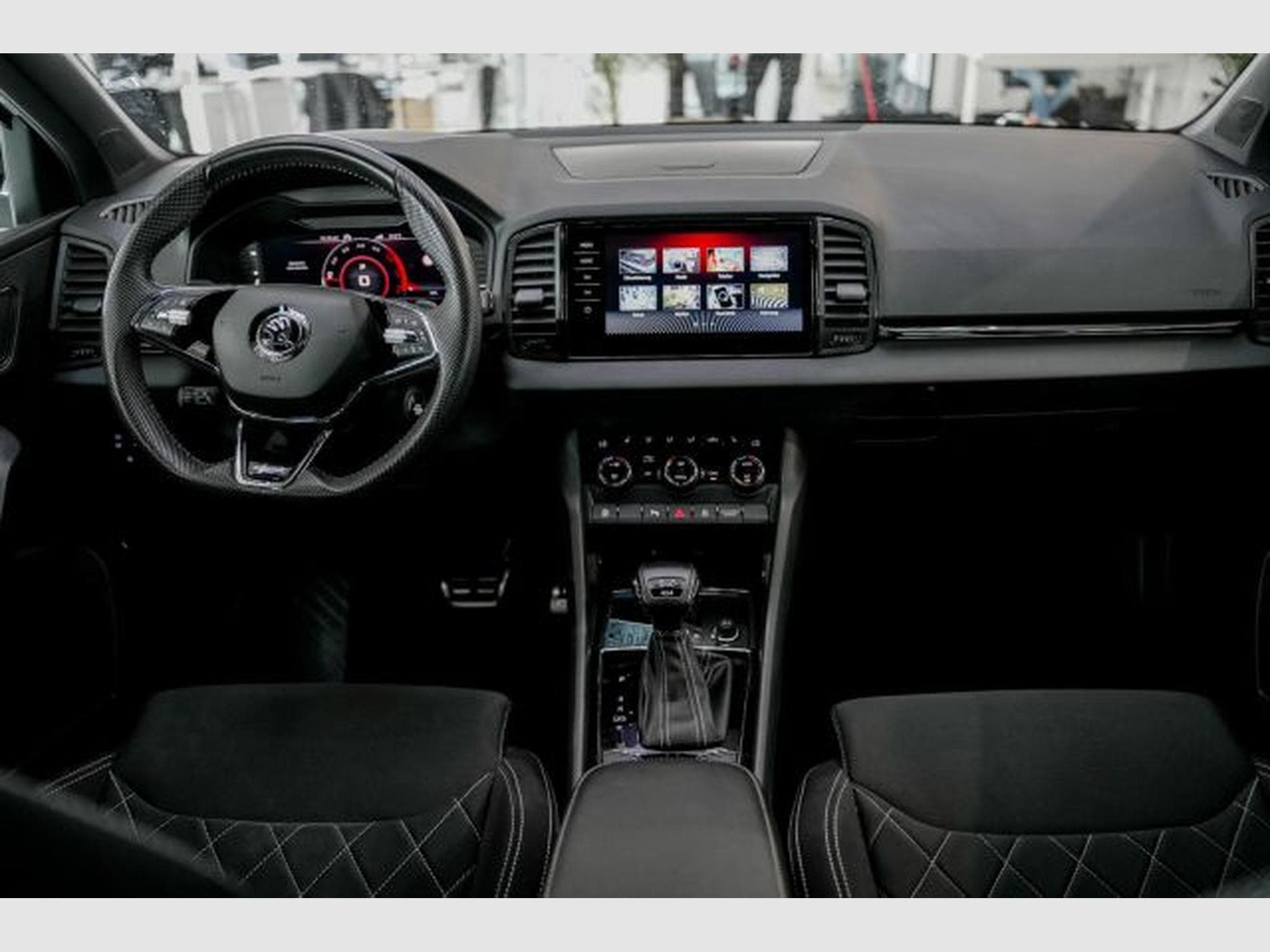 Skoda Karoq Karoq 2.0 TDI DSG Sportline 4x4 NAVI RFK LED SHZ (2020) - Foto 10