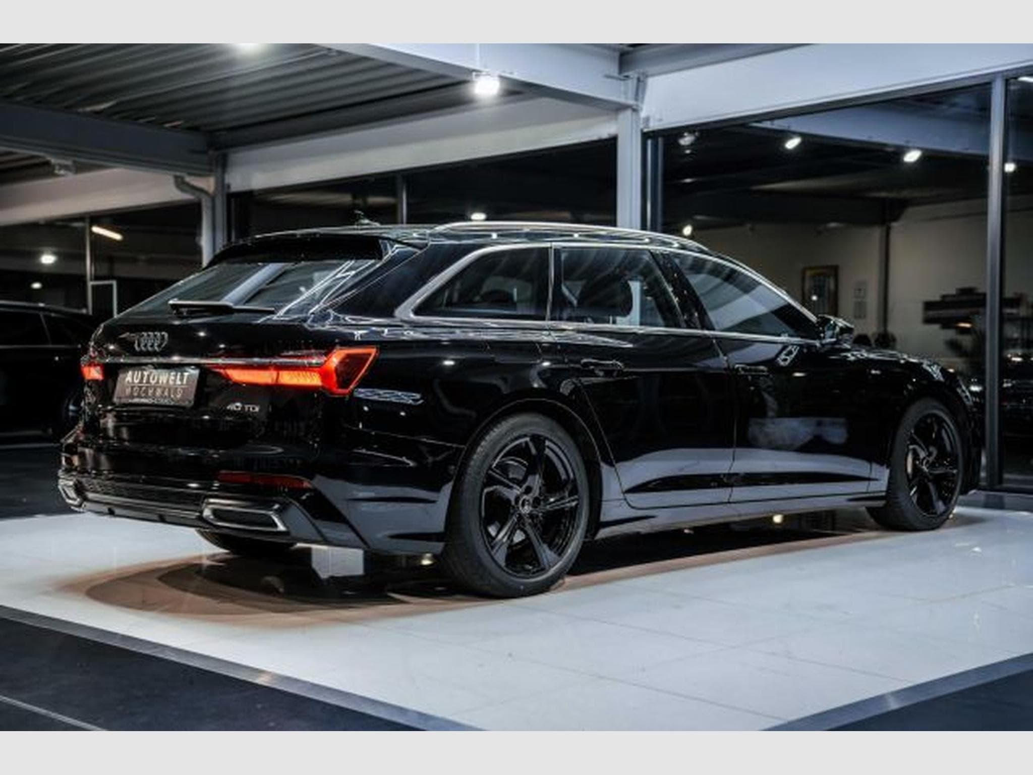 Audi A6 A6 Avant 40 TDI S-tronic S-Line NAVI LED AHK RFK (2023) - Photo 11