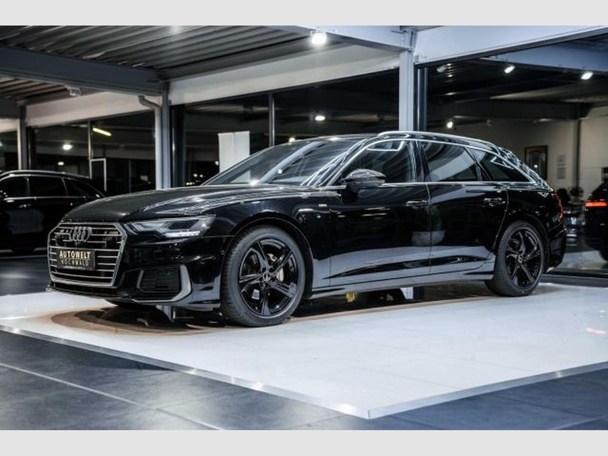 Audi A6 A6 Avant 40 TDI S-tronic S-Line NAVI LED AHK RFK (2023) - Photo 4