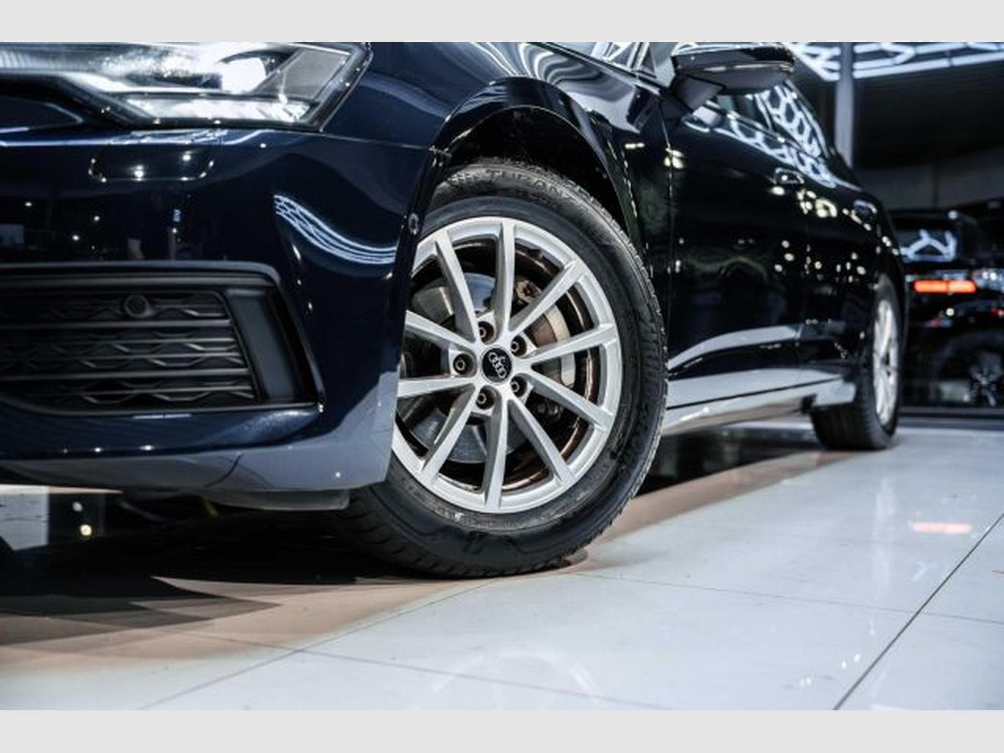 Audi A6 A6 Avant 40 TDI S-tronic NAVI LED AHK PANO B&amp;O (2022) - Photo 3