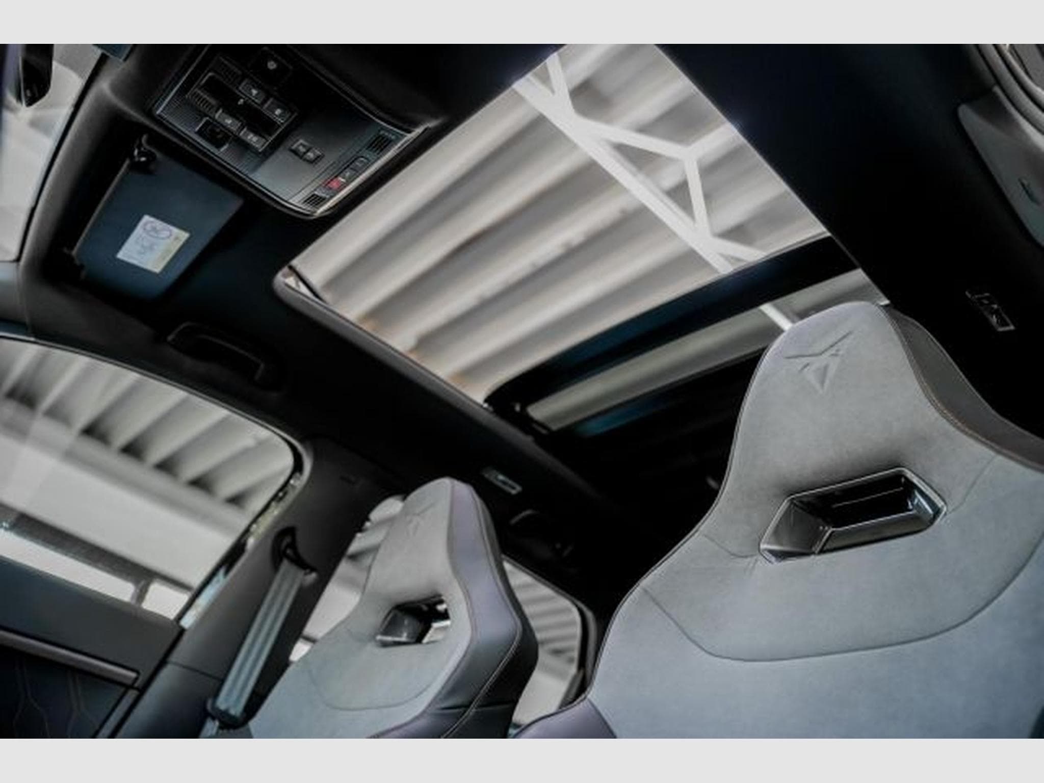 Cupra Ateca Ateca VZ 2.0 TSI DSG 4D PANO SS Beats NP: 62Tsd (2024) - Photo 13