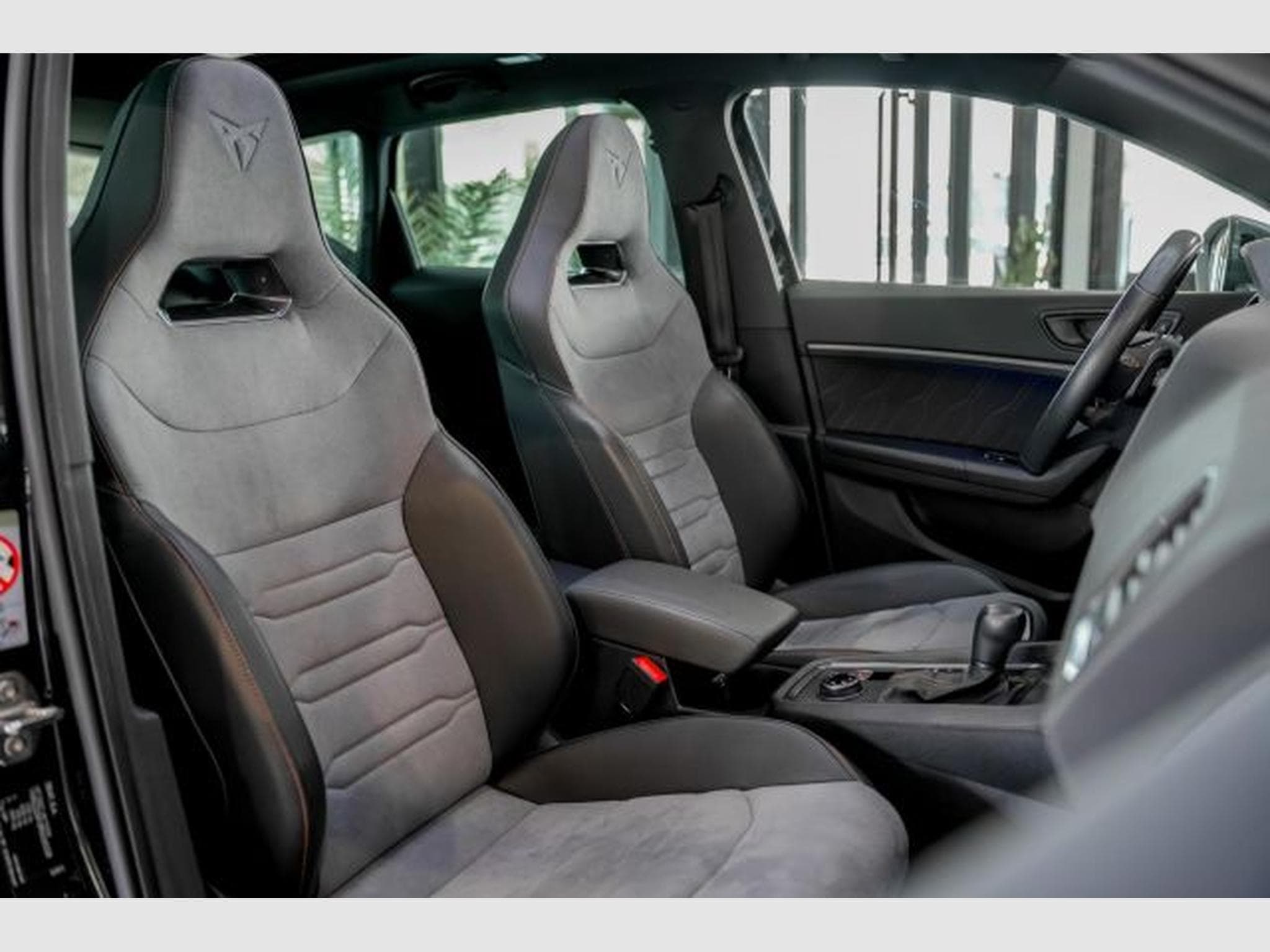 Cupra Ateca Ateca VZ 2.0 TSI DSG 4D PANO SS Beats NP: 62Tsd (2024) - Photo 14