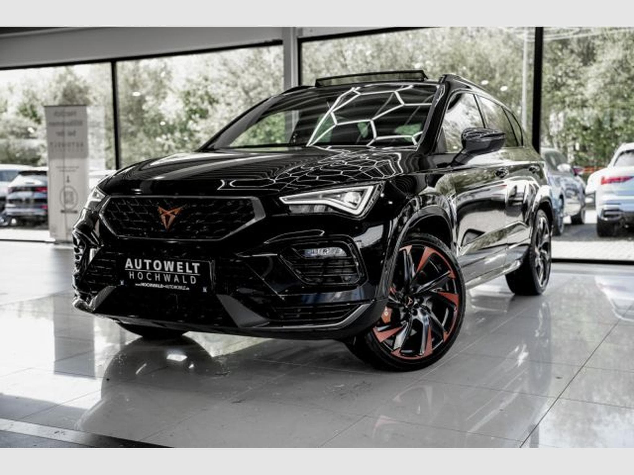 Cupra Ateca Ateca VZ 2.0 TSI DSG 4D PANO SS Beats NP: 62Tsd (2024) - Photo 2