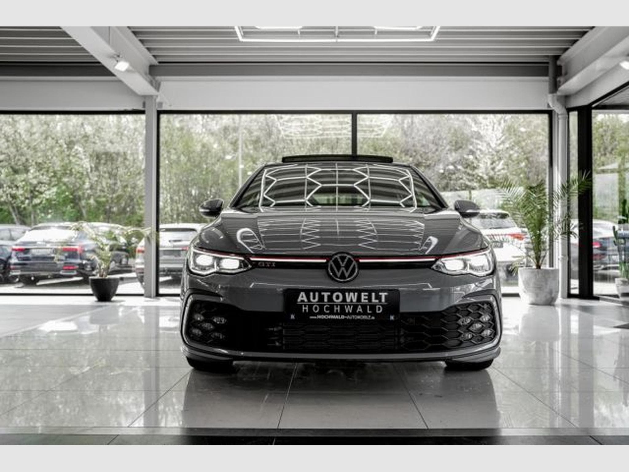 VW Golf Golf 8 2.0 TSI GTI NAVI IQ-LED PANO RFK AHK SHZG (2021) - Photo 3