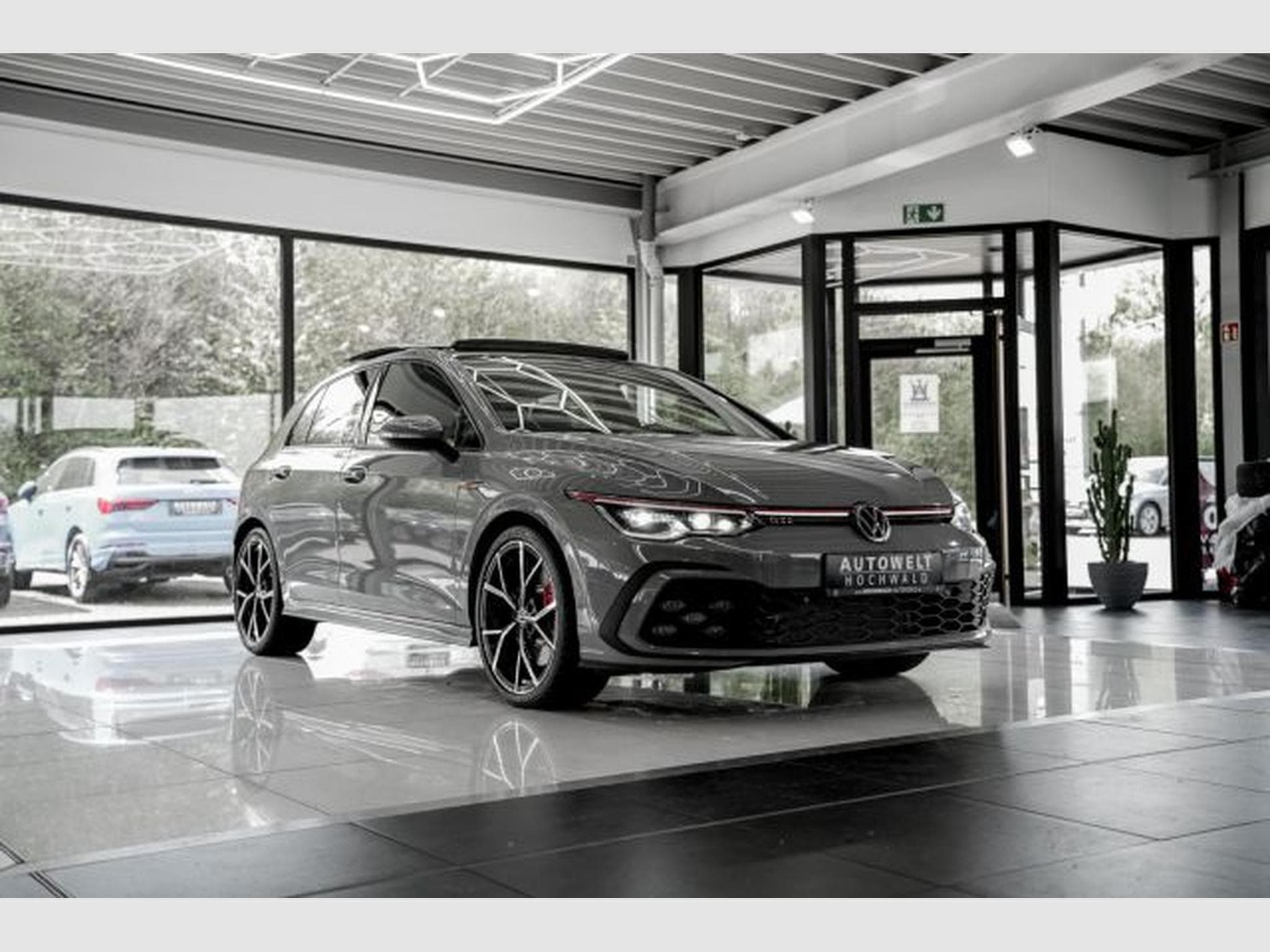 VW Golf Golf 8 2.0 TSI GTI NAVI IQ-LED PANO RFK AHK SHZG (2021) - Photo 4