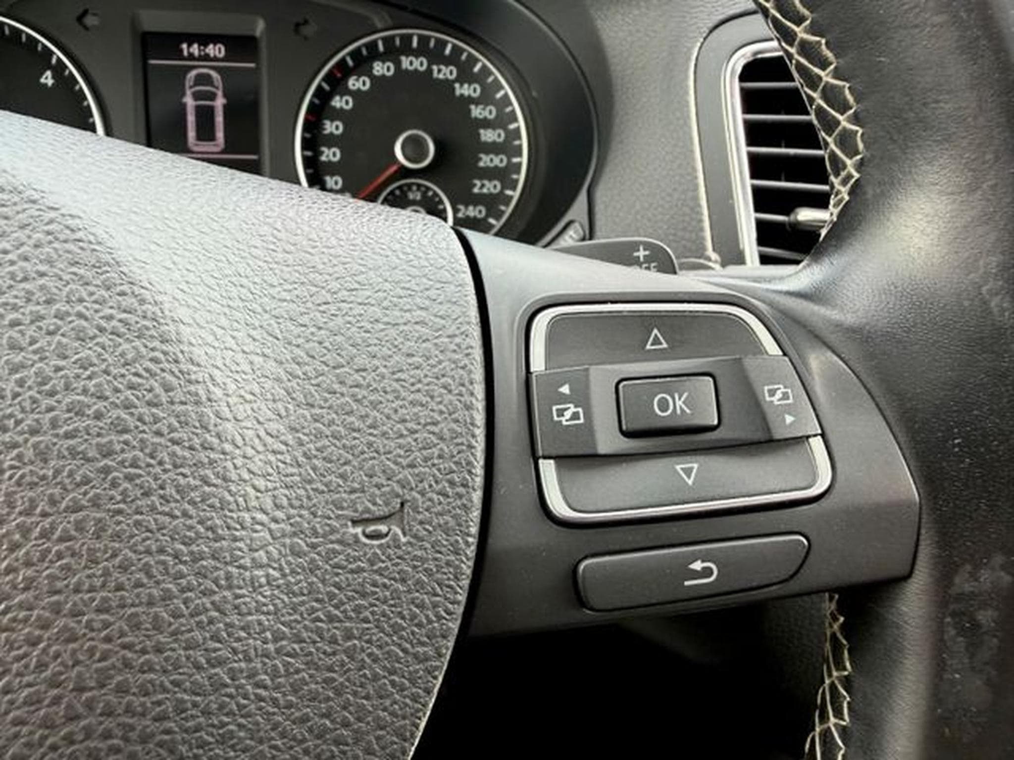 VW Sharan Sharan Match 2.0 TDI DSG /7.SITZER/LED/CAM/AHK/ (2013) - Photo 19