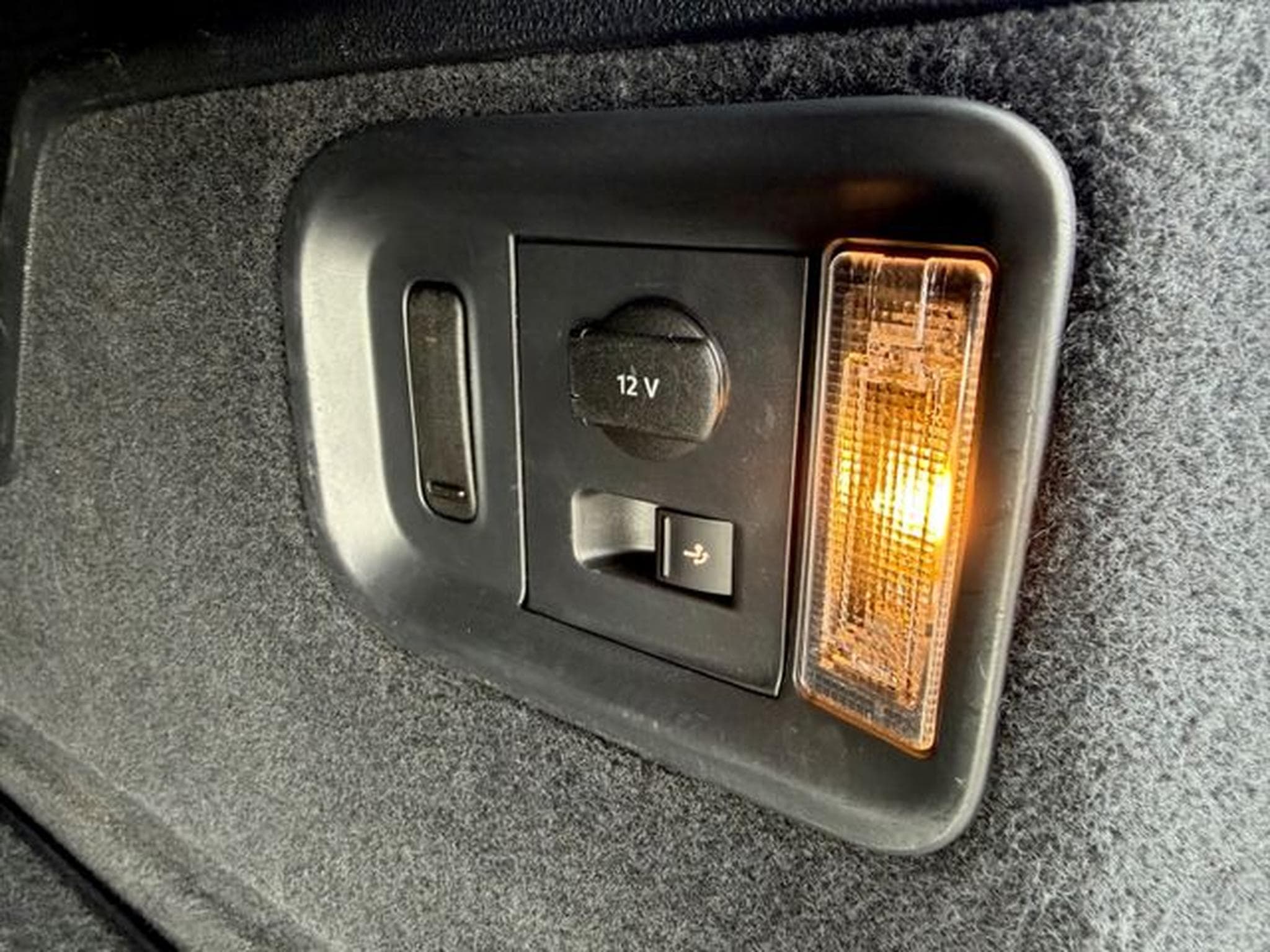 VW Sharan Sharan Match 2.0 TDI DSG /7.SITZER/LED/CAM/AHK/ (2013) - Photo 26