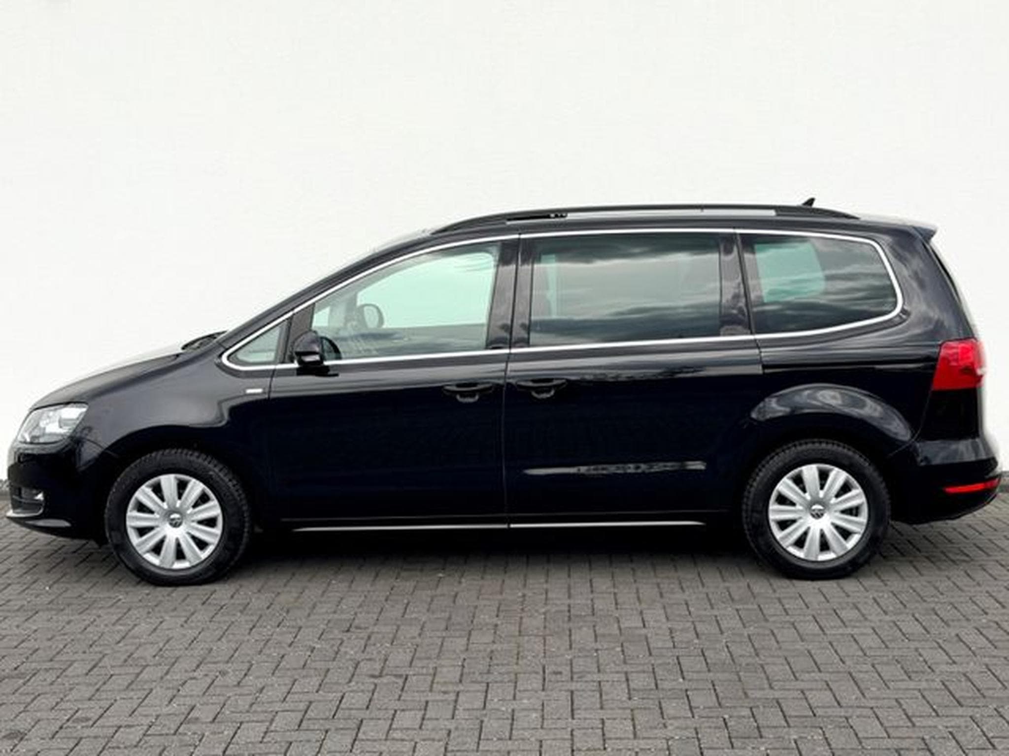 VW Sharan Sharan Match 2.0 TDI DSG /7.SITZER/LED/CAM/AHK/ (2013) - Photo 6