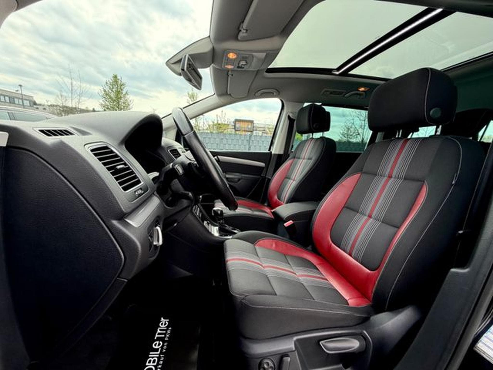 VW Sharan Sharan Match 2.0 TDI DSG /7.SITZER/LED/CAM/AHK/ (2013) - Photo 8