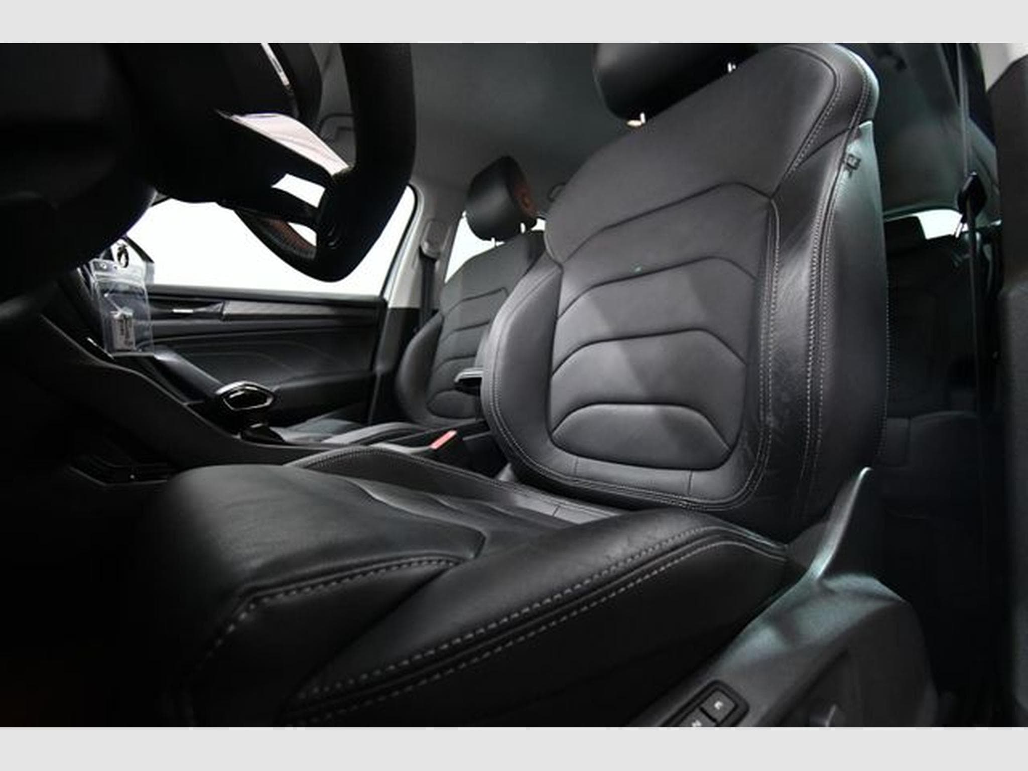 Skoda Kodiaq Kodiaq Style 4x4, AHK, Navi, 18", Leder (2023) - Photo 1