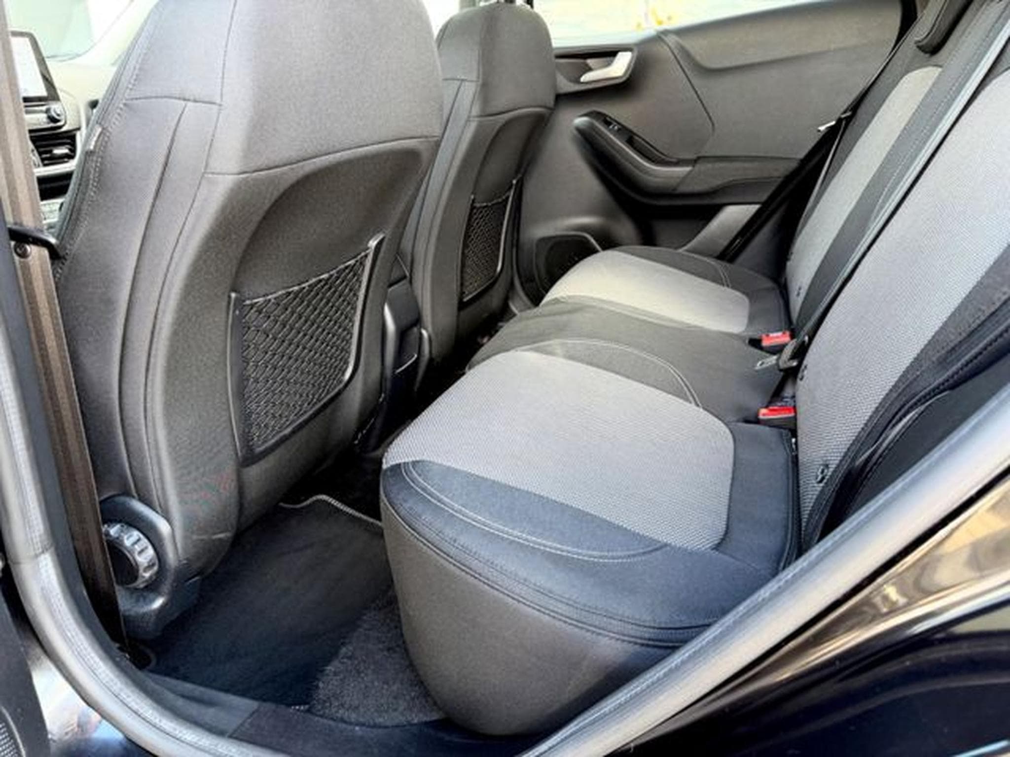 Ford Puma Puma Titanium X / NAVI/LED/ACC/CAM/1.HAND/ (2020) - Photo 14