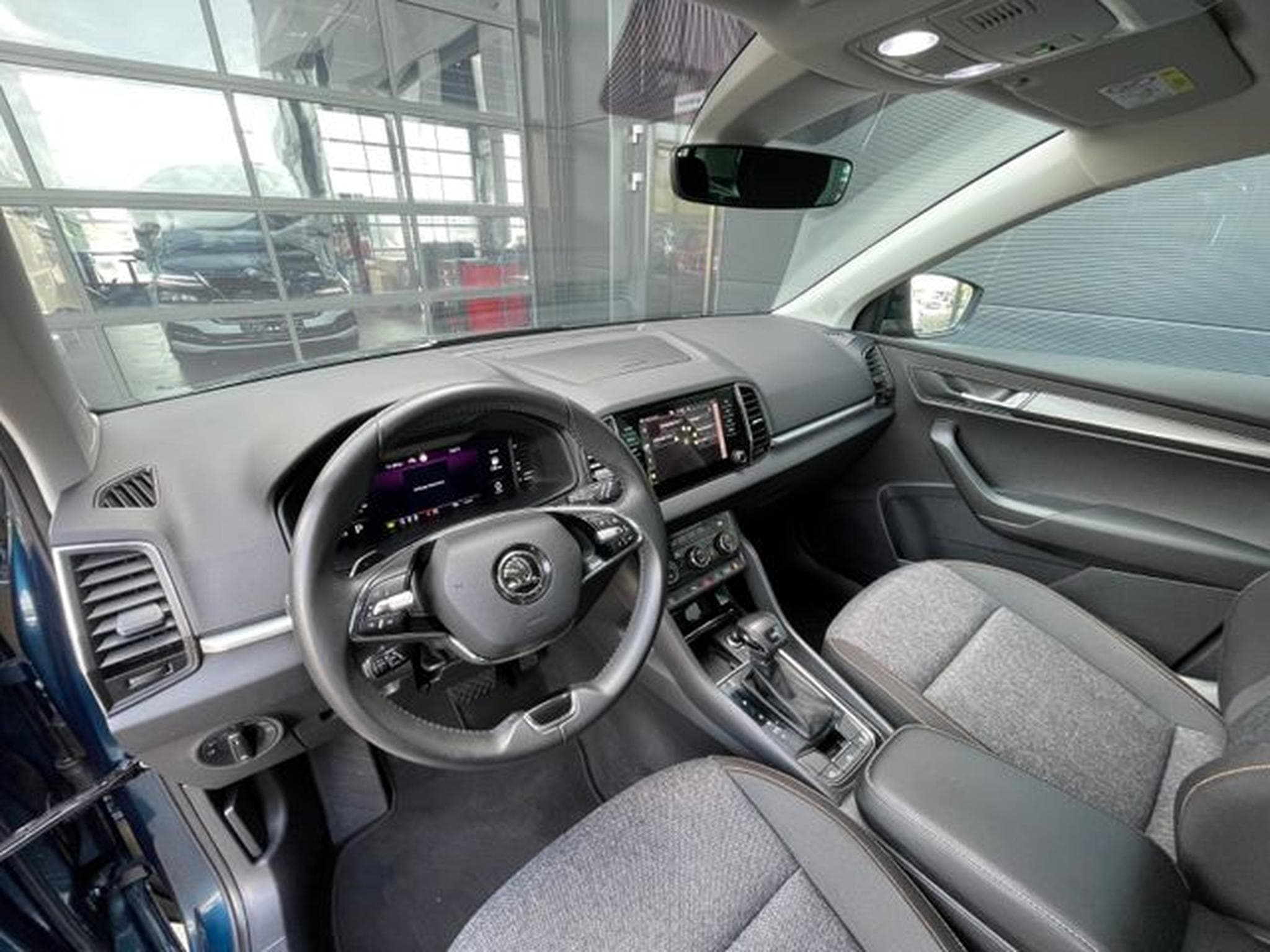 Skoda Karoq Karoq 1,5TSi DSG Clever AHK Kamera Keyless Sitz (2022) - Photo 11