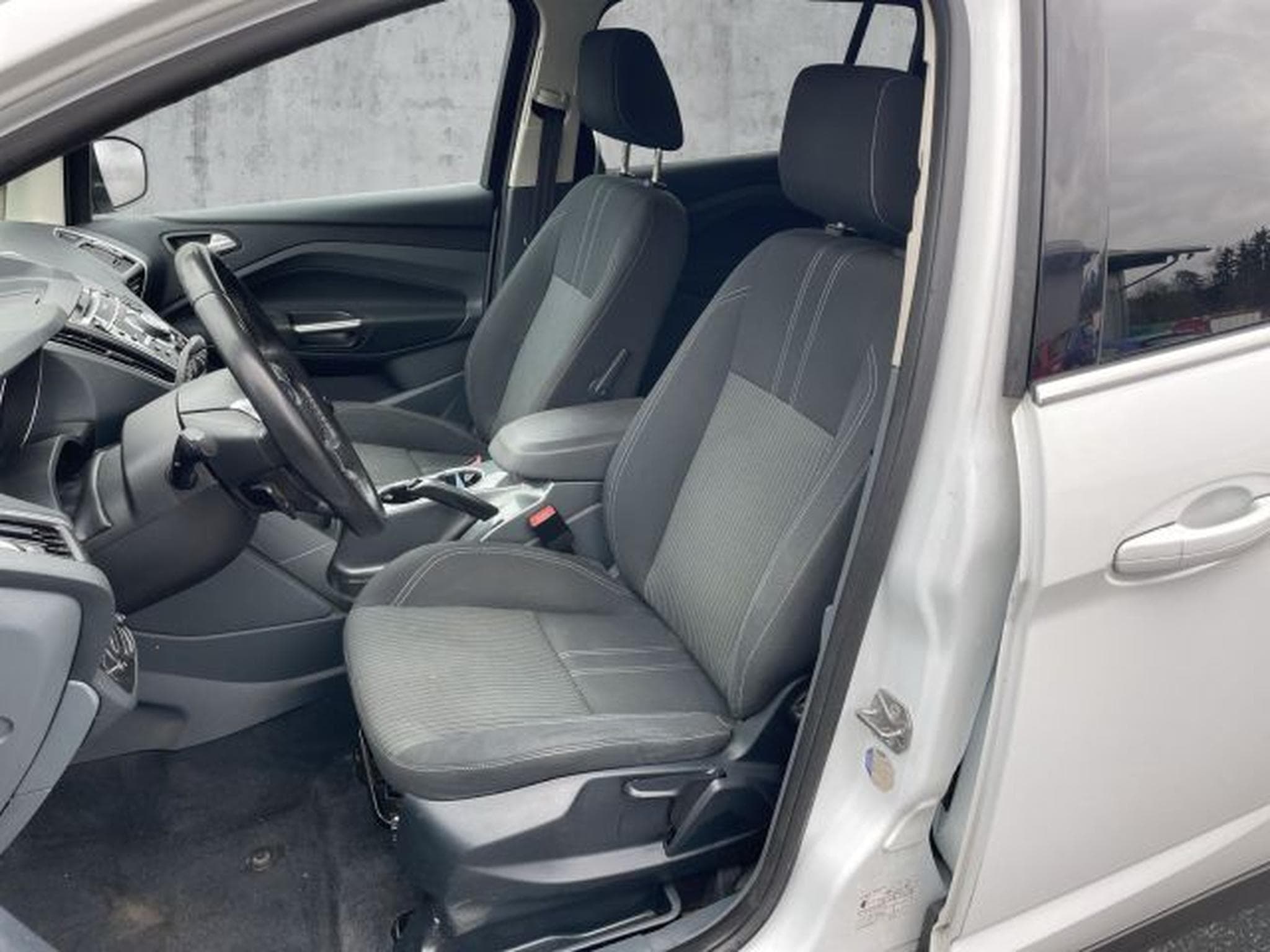 Ford C-Max Grand C-MAX 1.6 Titanium NAVI RFK SHZ TEMPOMAT (2014) - Photo 11