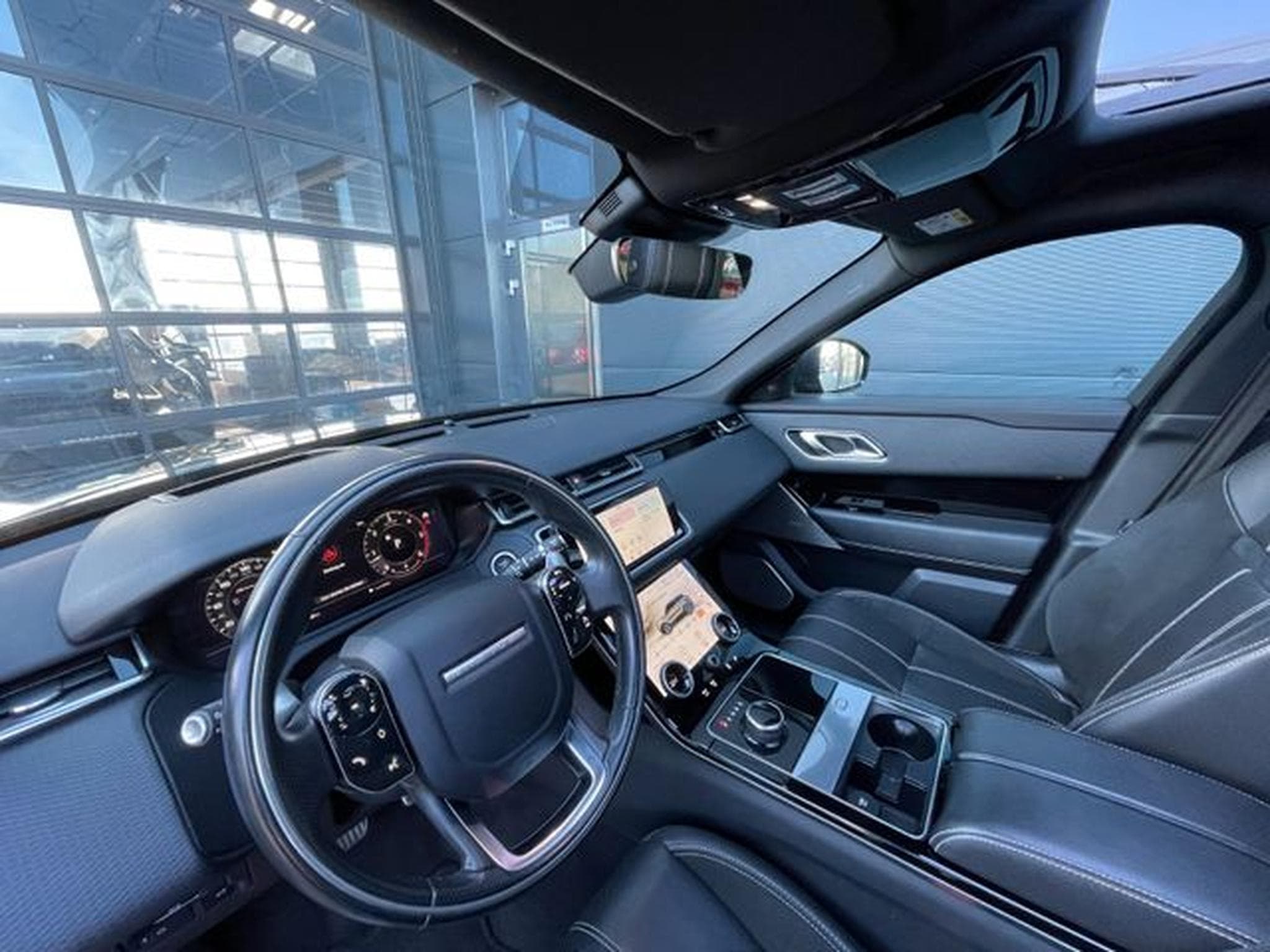 Land-Rover Range Rover Velar Range Rover Velar R-Dynamic Pano AHK 22" Luft (2019) - Photo 12