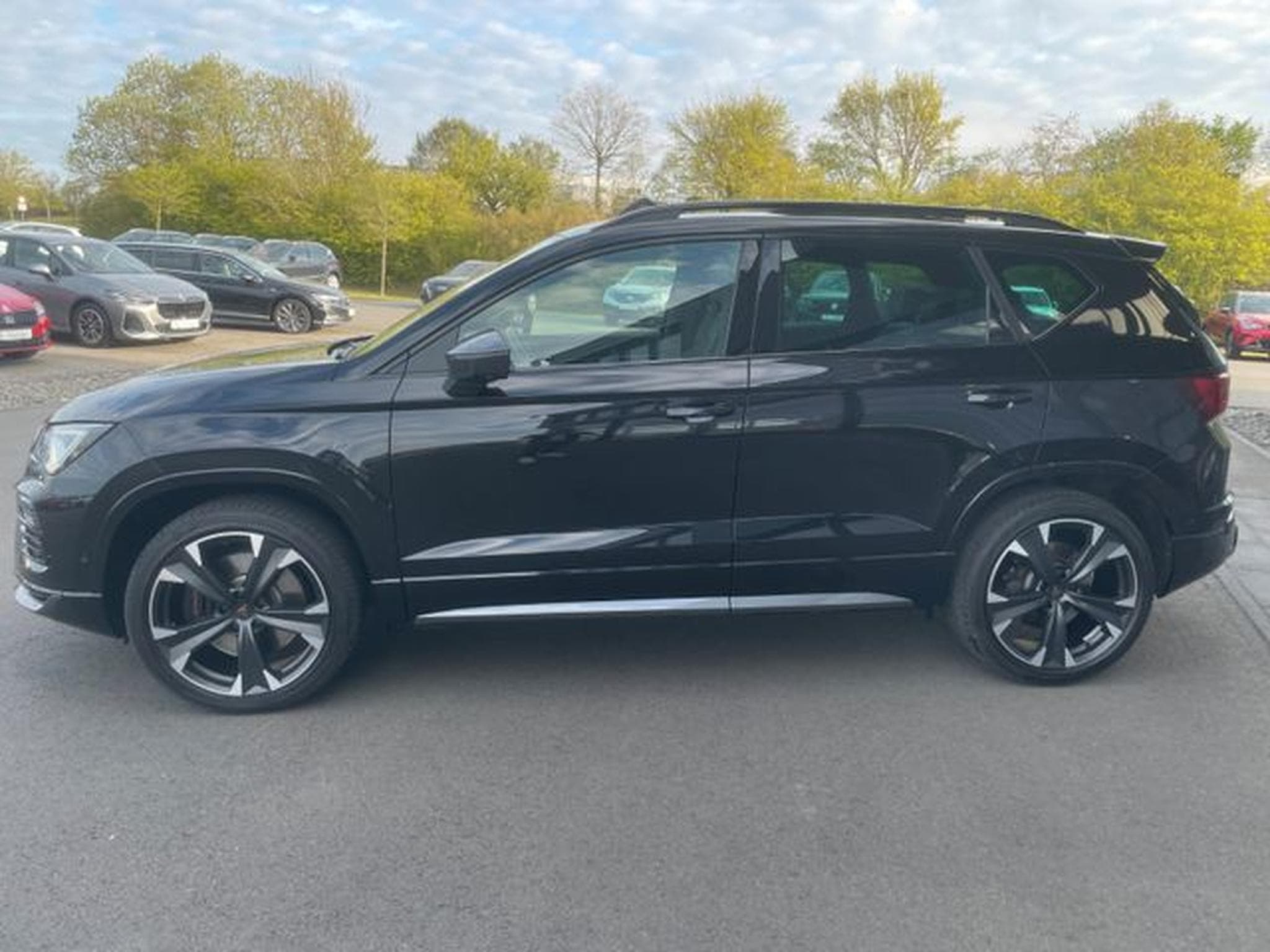 Cupra Ateca Ateca 2,0TSi VZ 4Drive Pano Navi 360° Hurricane (2025) - Photo 9