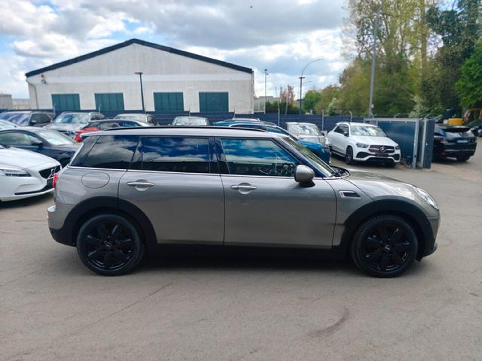 MINI Clubman COOPER D CLUBMAN*PANORAMA*AUT*FACELIFT*2.HD*TOP (2018) - Foto 15