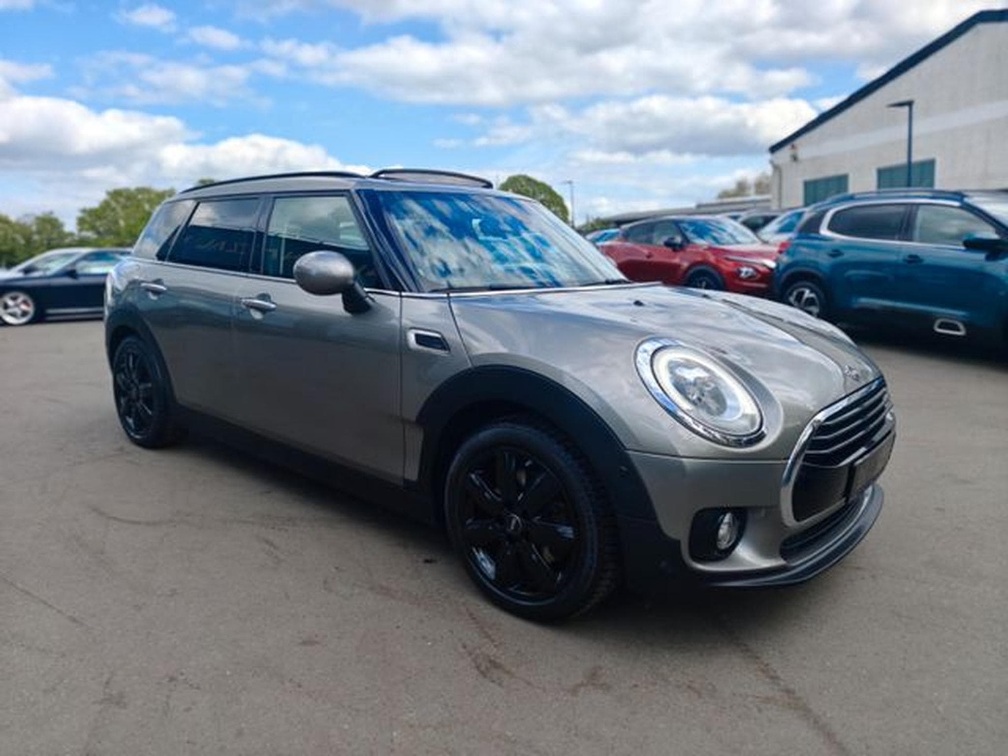 MINI Clubman COOPER D CLUBMAN*PANORAMA*AUT*FACELIFT*2.HD*TOP (2018) - Foto 5