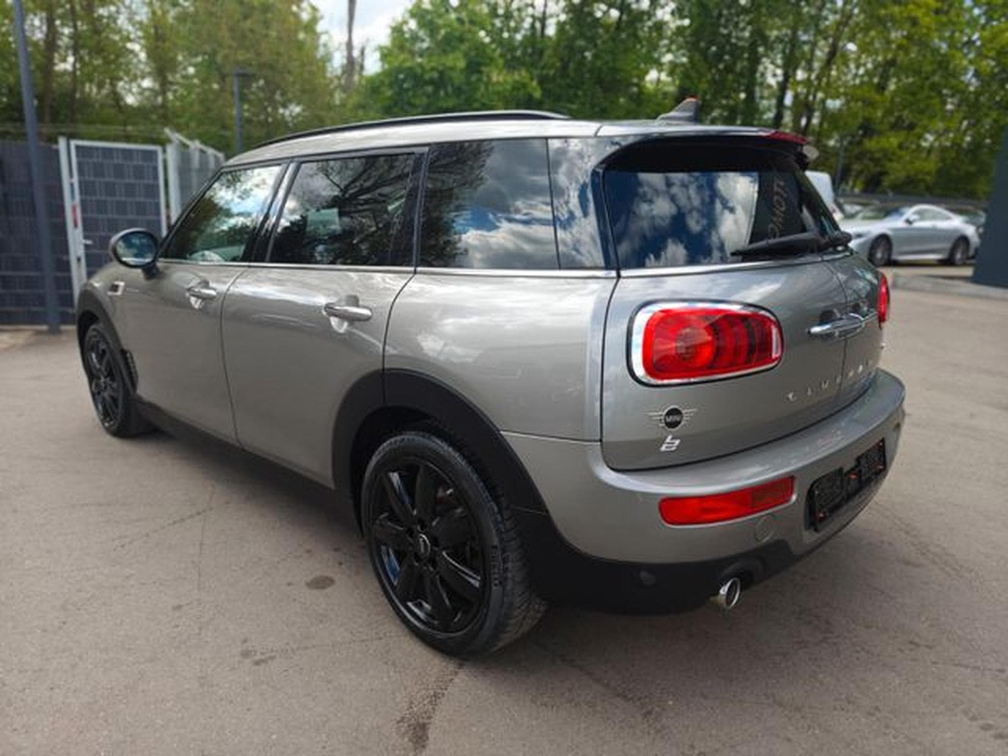 MINI Clubman COOPER D CLUBMAN*PANORAMA*AUT*FACELIFT*2.HD*TOP (2018) - Foto 8